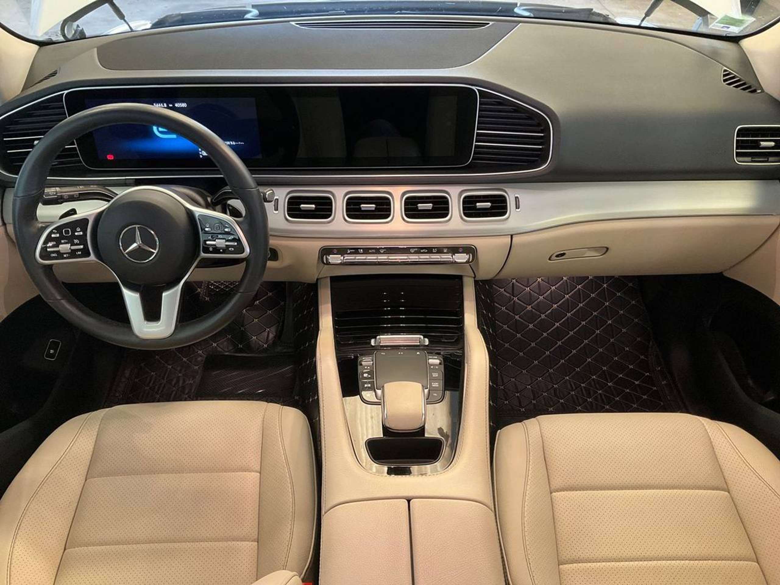 Mercedes-Benz - GLE 350