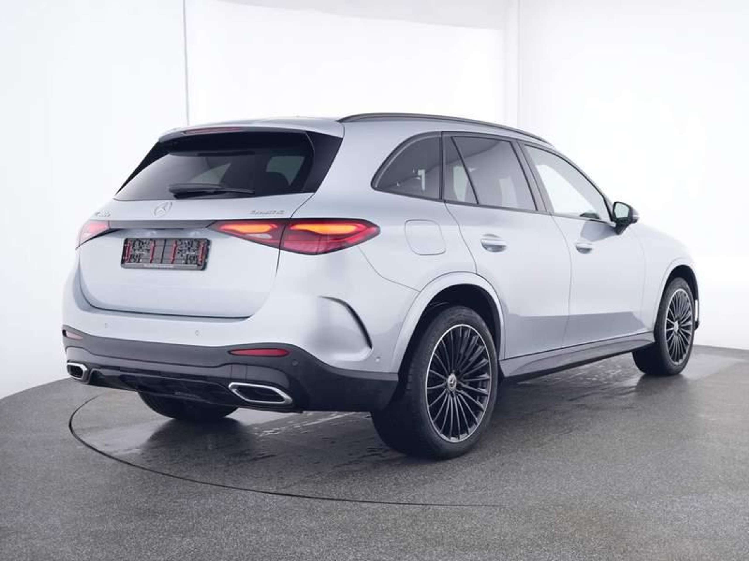 Mercedes-Benz - GLC 300