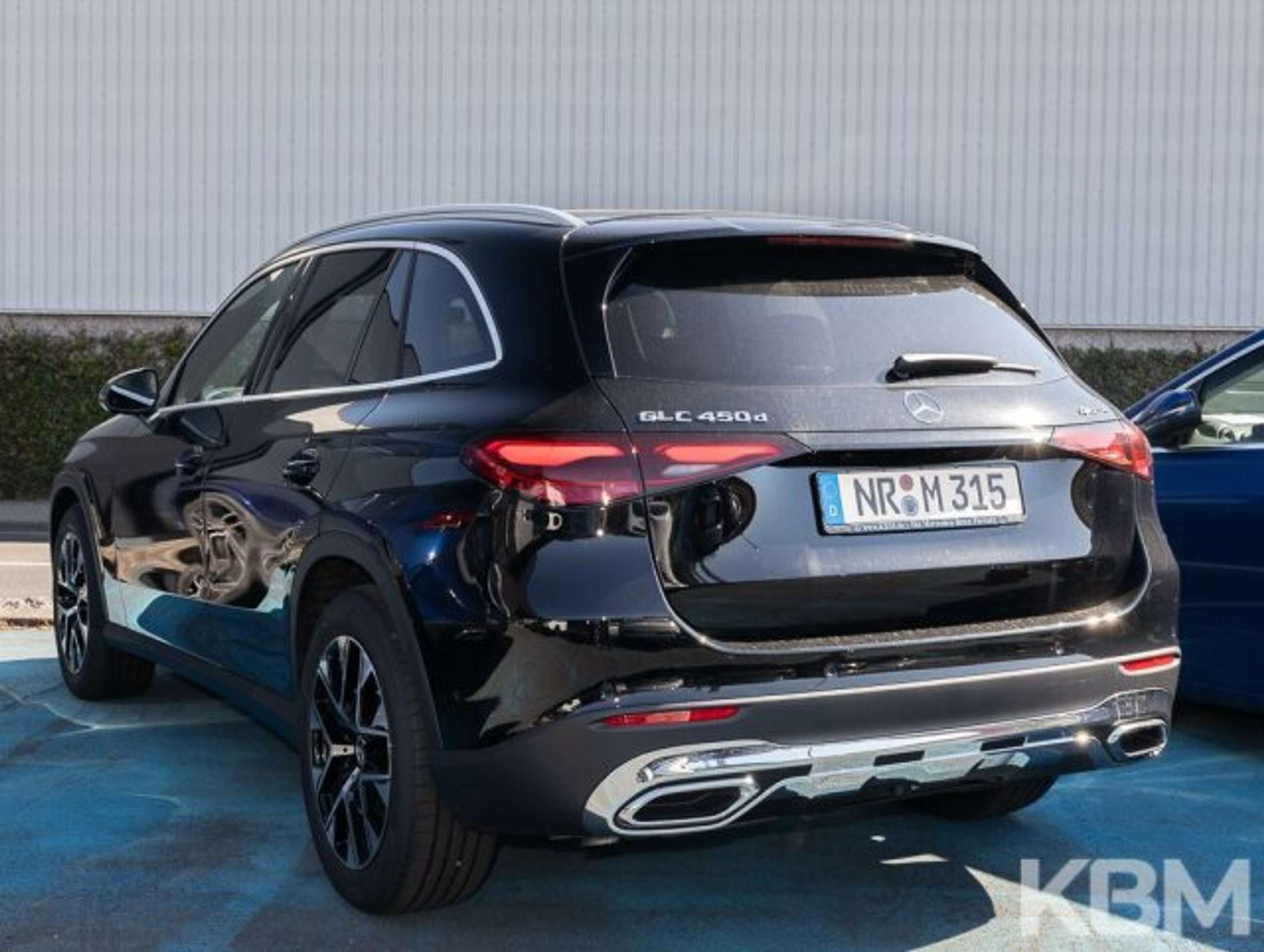 Mercedes-Benz - GLC 450