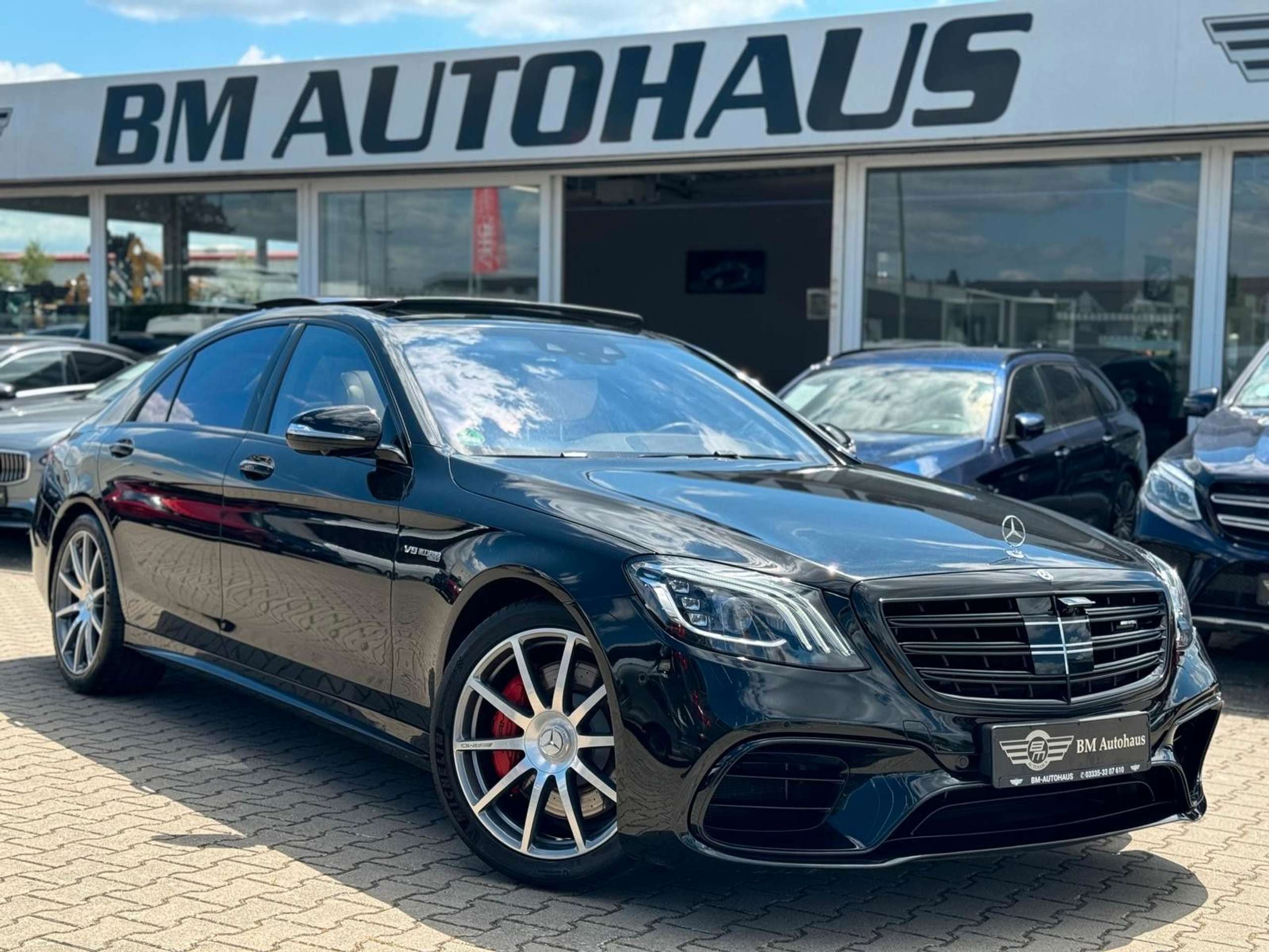 Mercedes-Benz - S 63 AMG