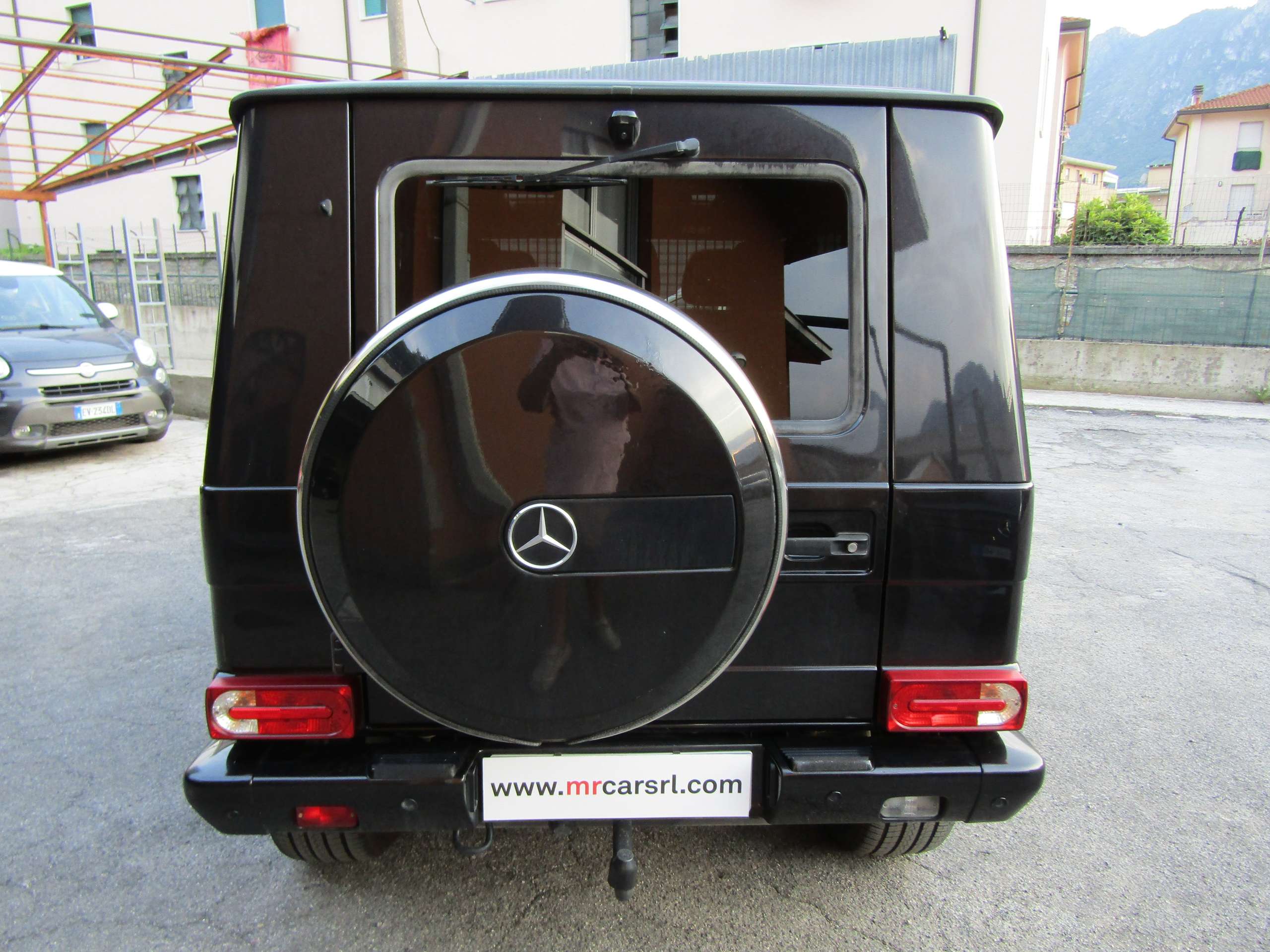 Mercedes-Benz - G 350