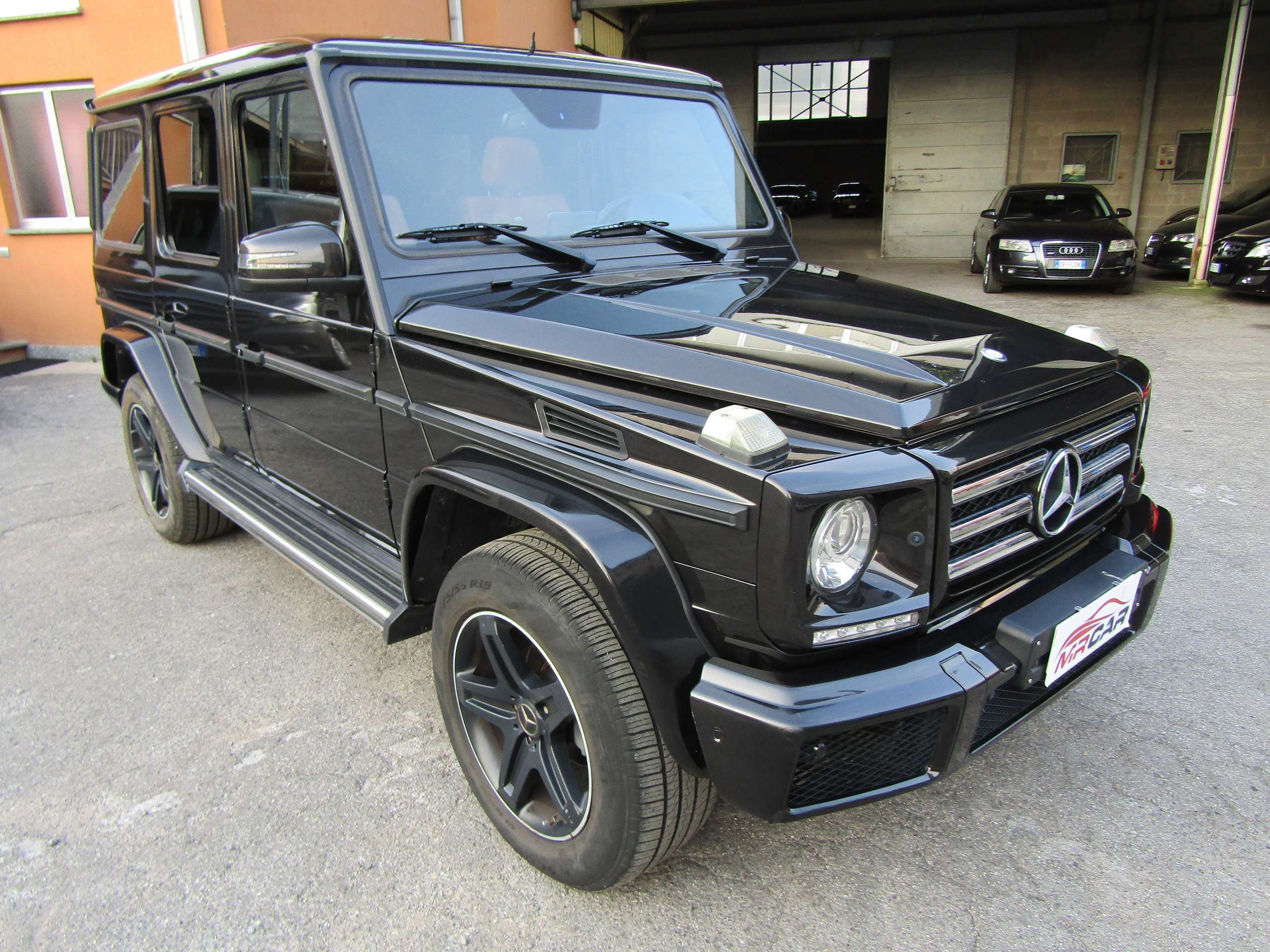 Mercedes-Benz - G 350