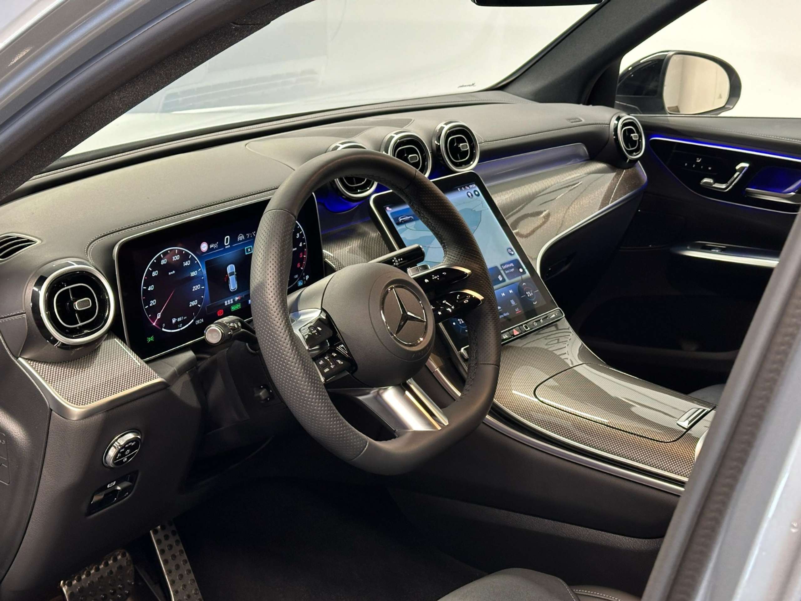 Mercedes-Benz - GLC 300