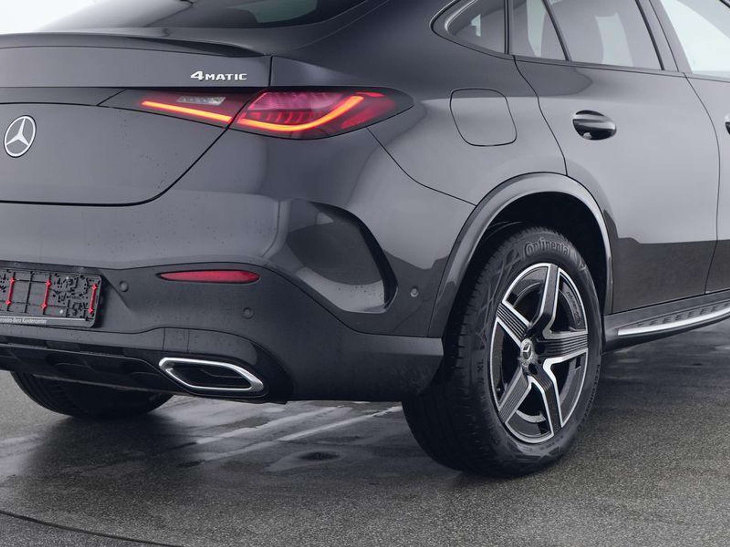 Mercedes-Benz - GLC 300