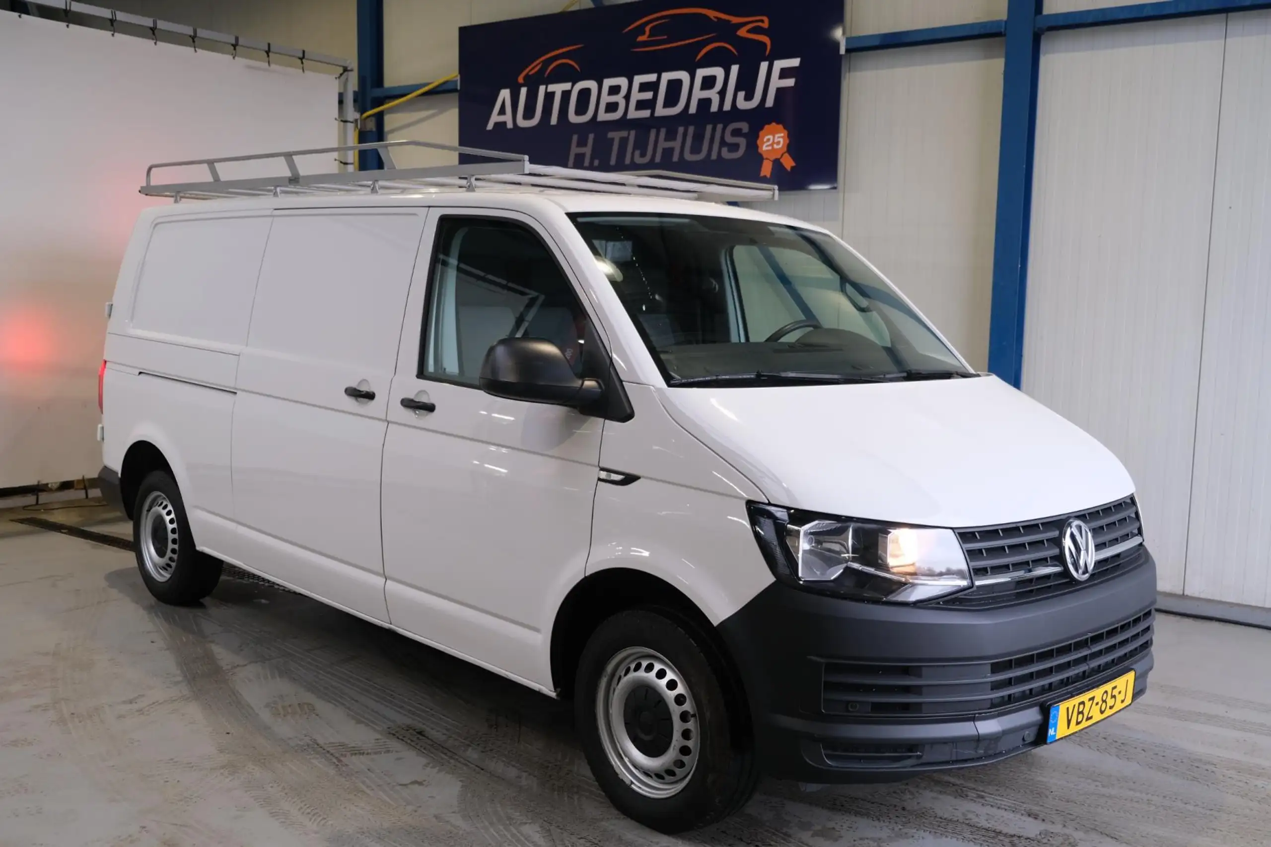 Volkswagen - Transporter