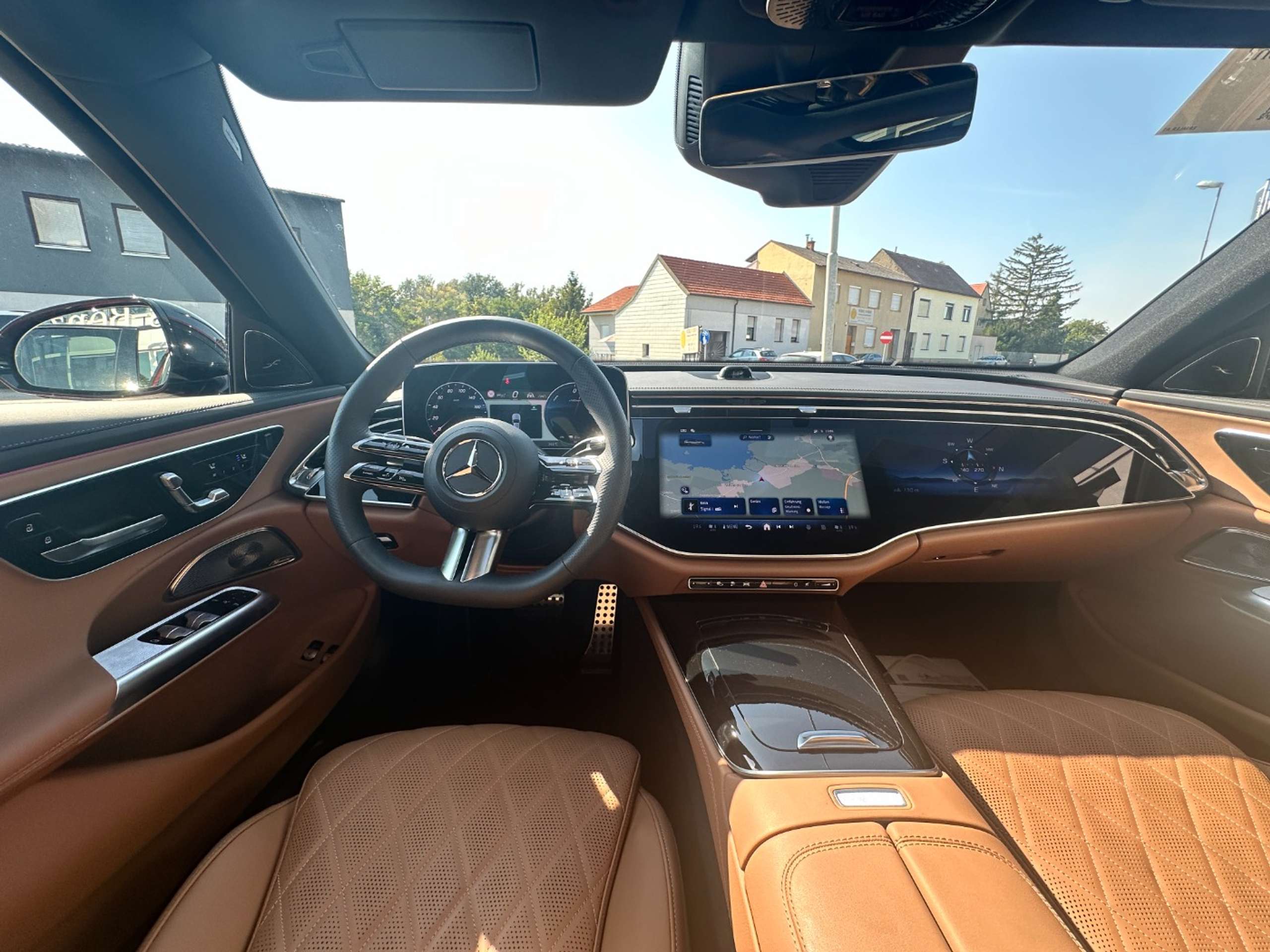 Mercedes-Benz - E 300