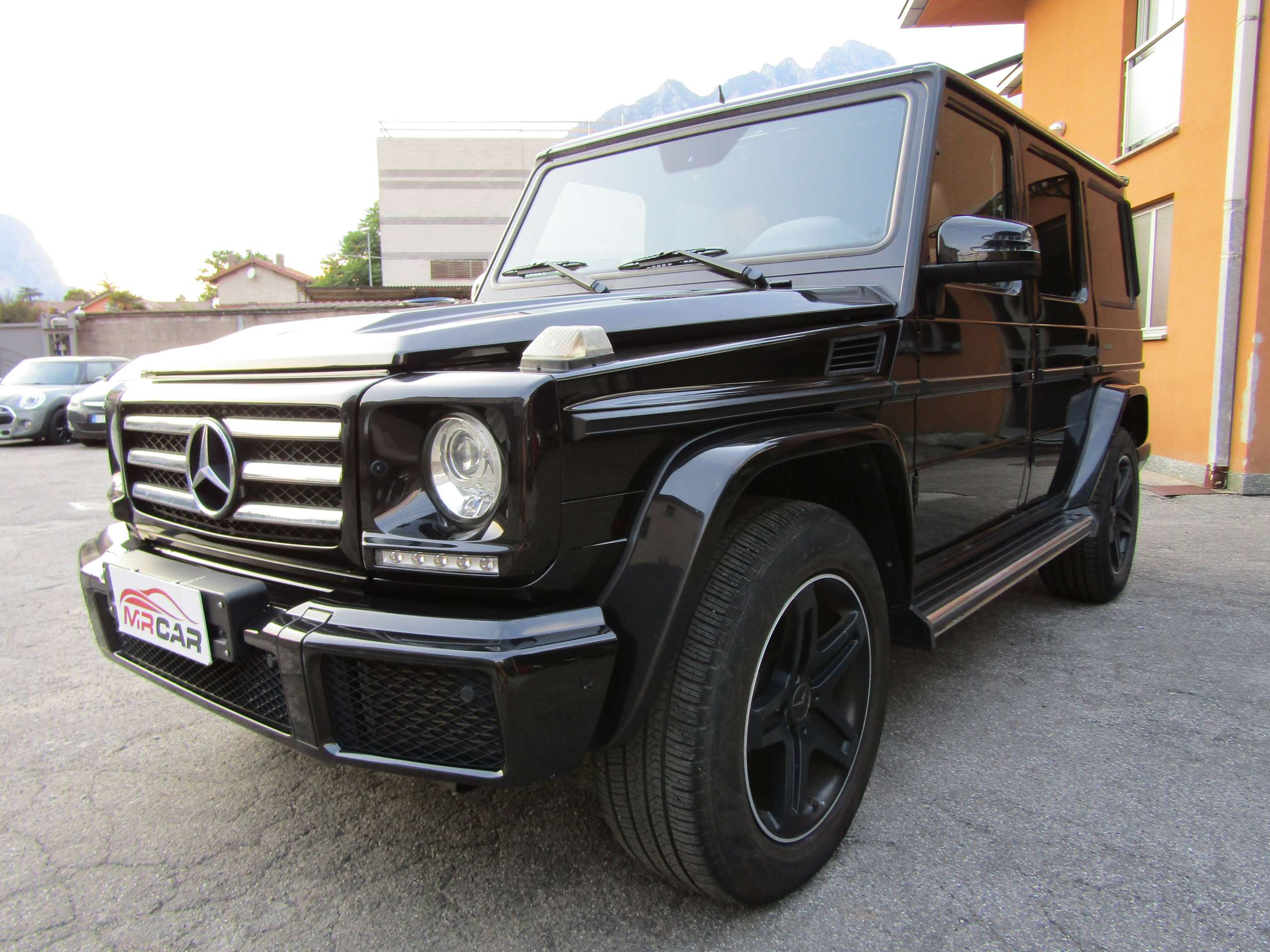 Mercedes-Benz - G 350