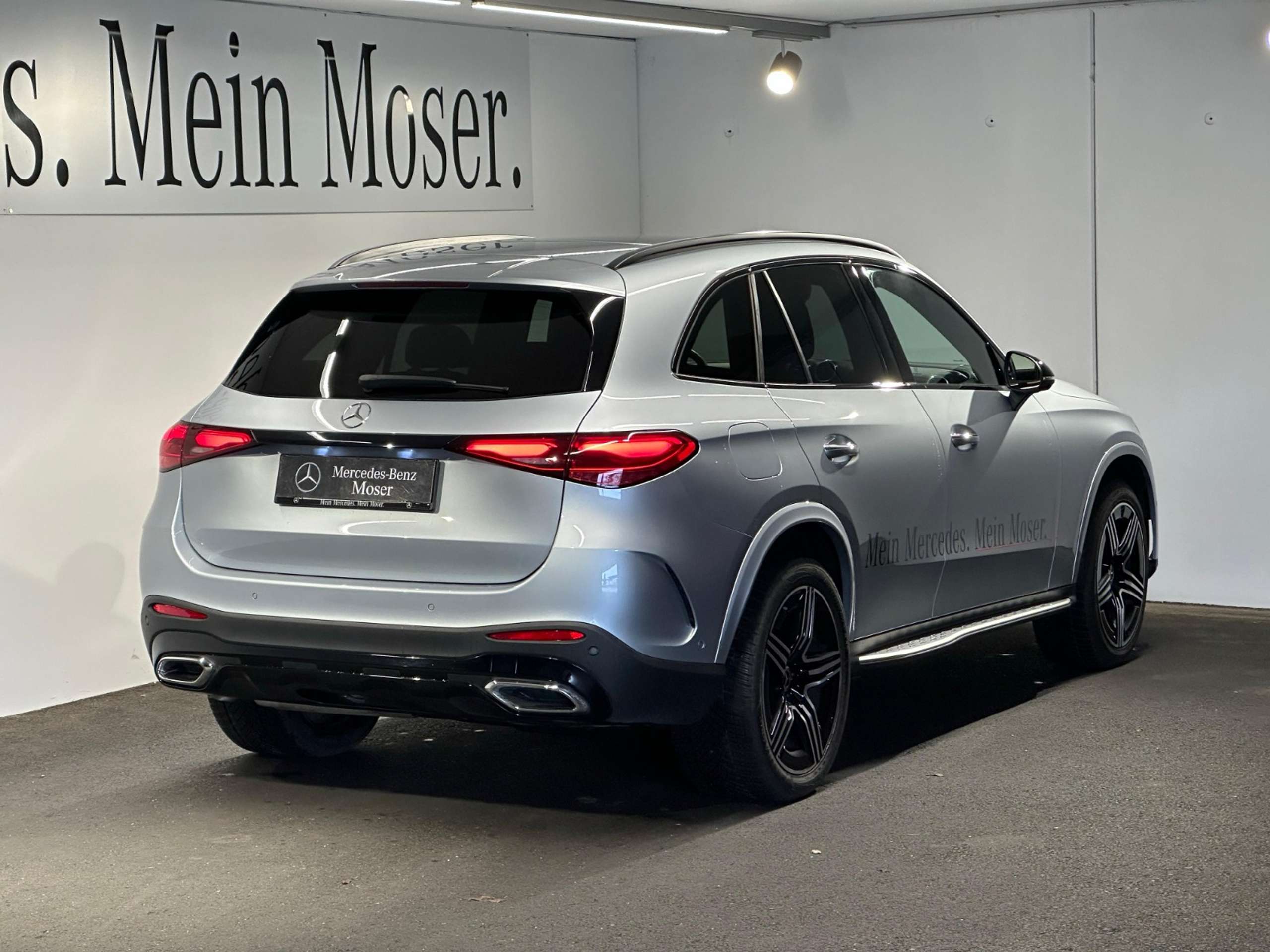 Mercedes-Benz - GLC 300