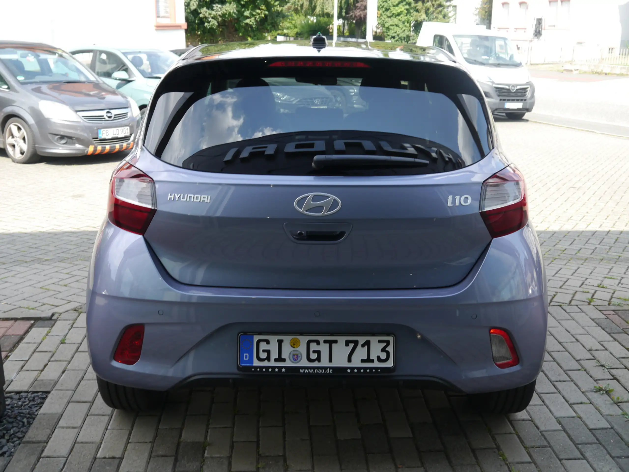 Hyundai - i10