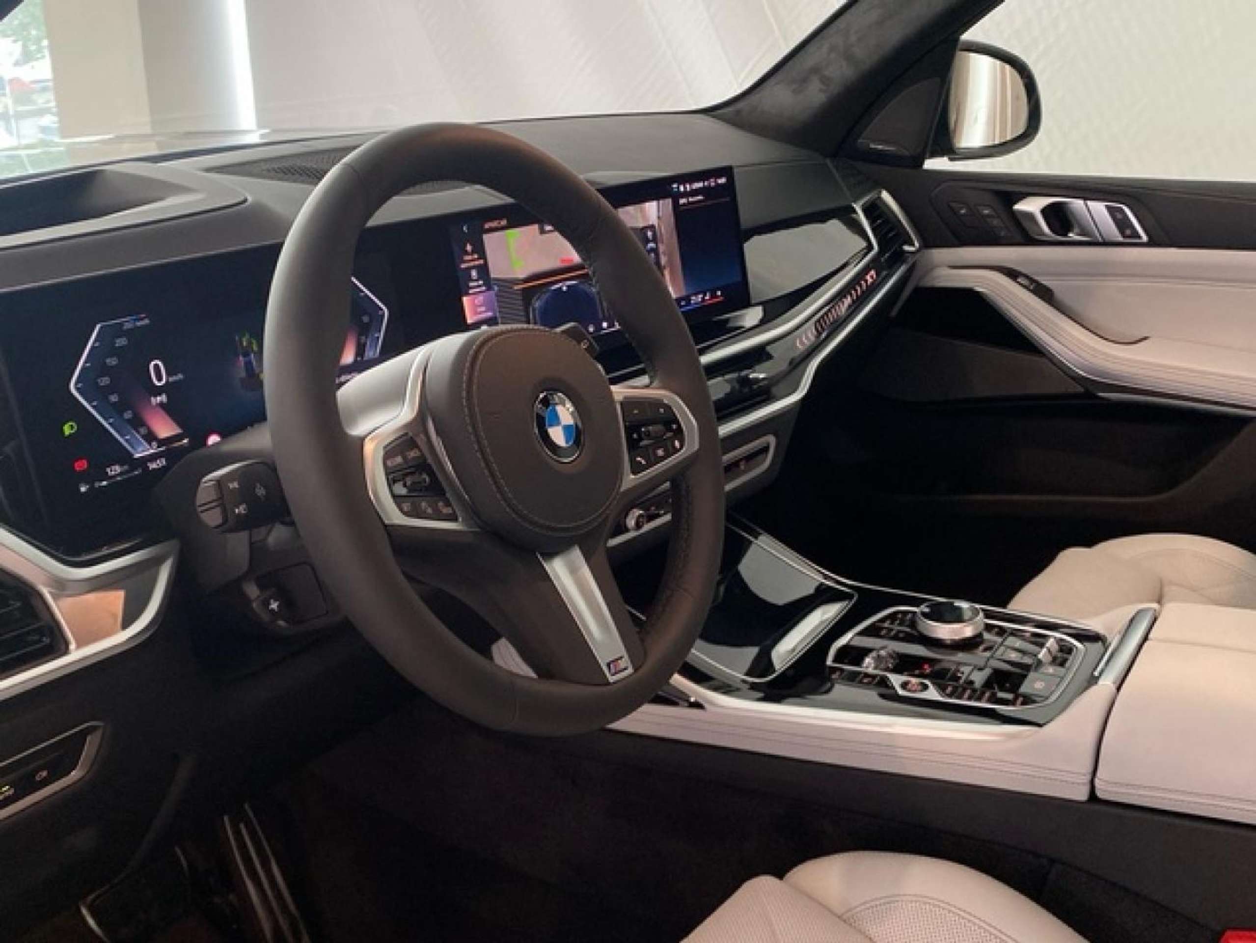 BMW - X7