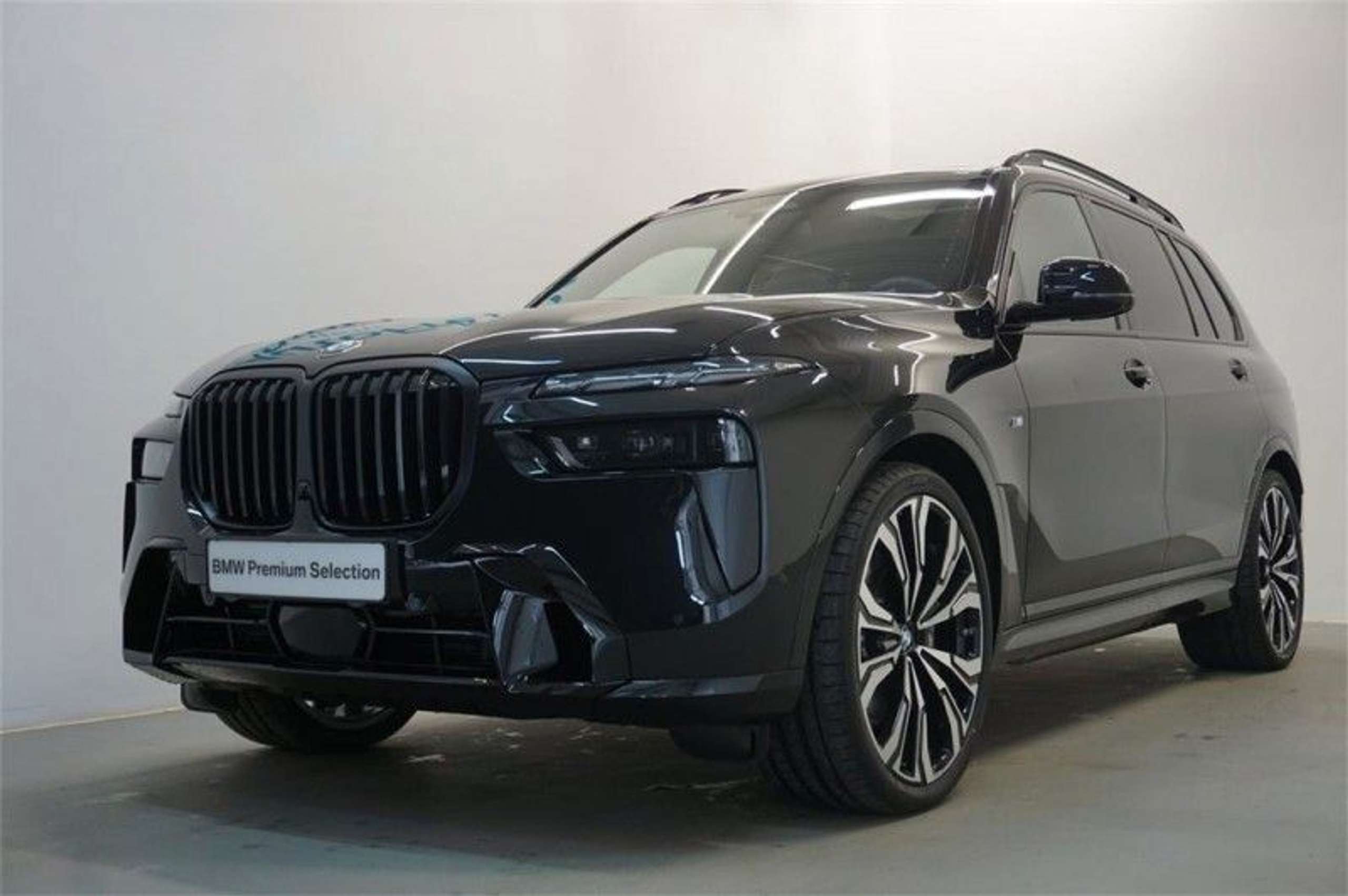 BMW - X7