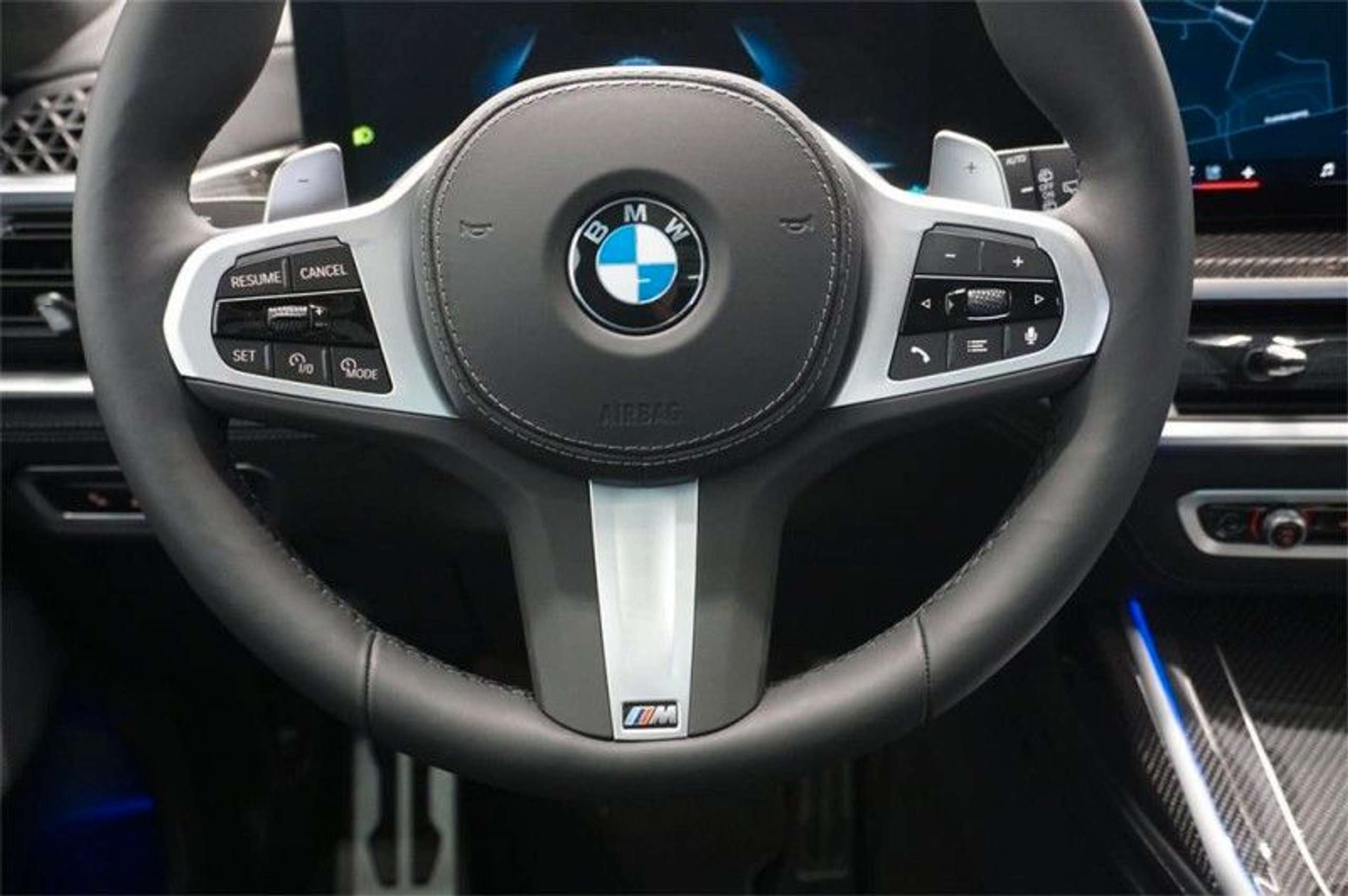 BMW - X7