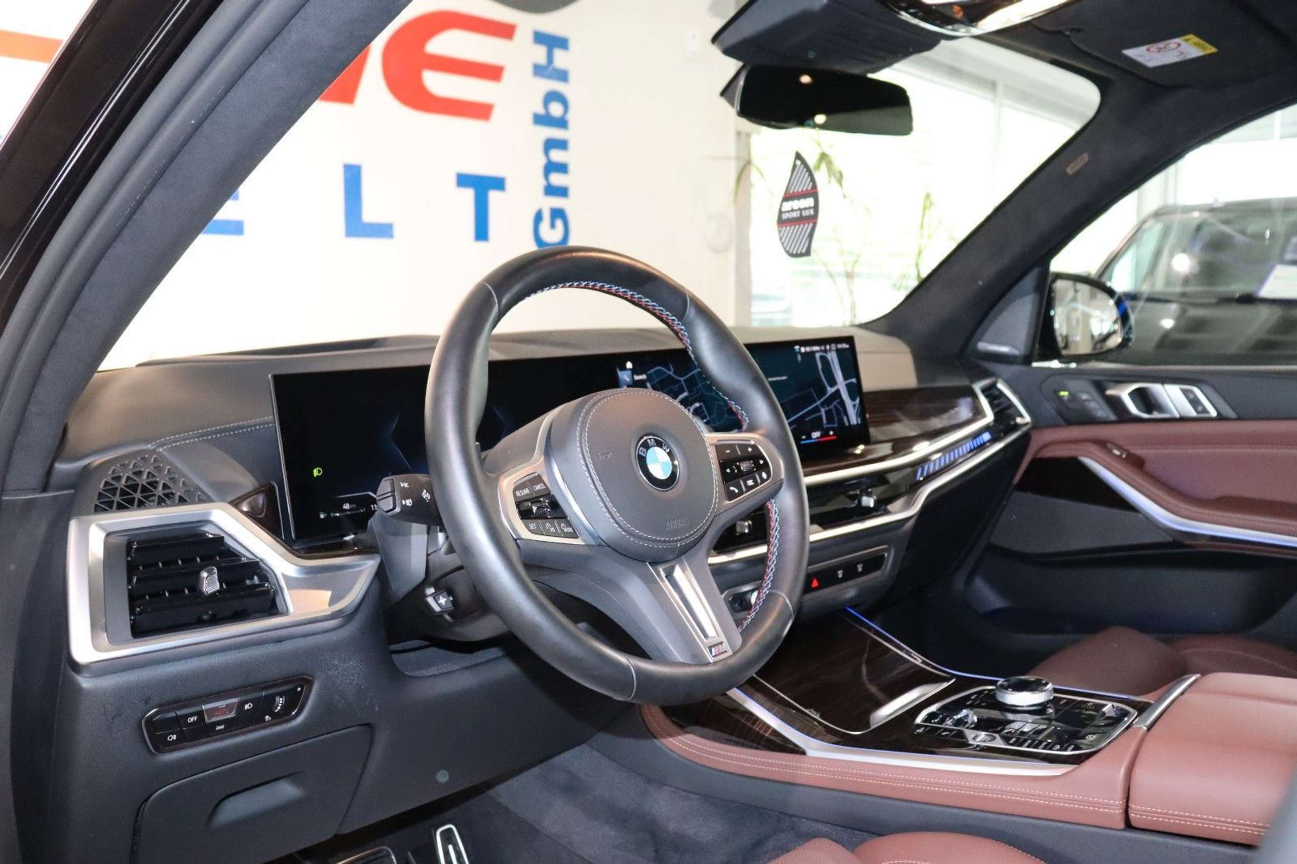 BMW - X7