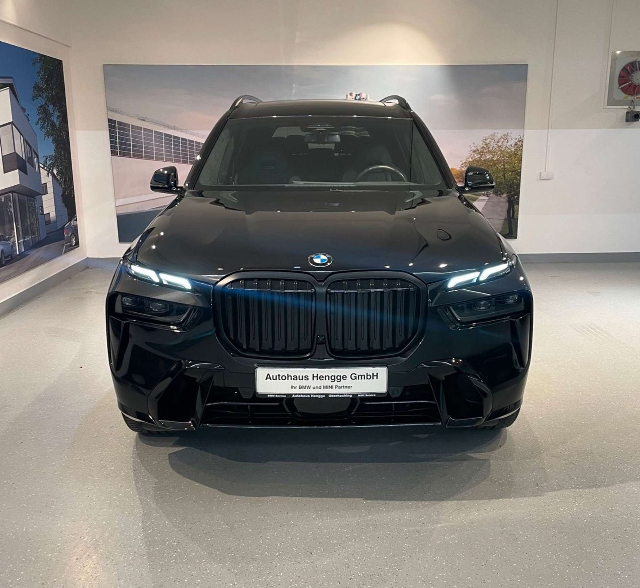 BMW - X7