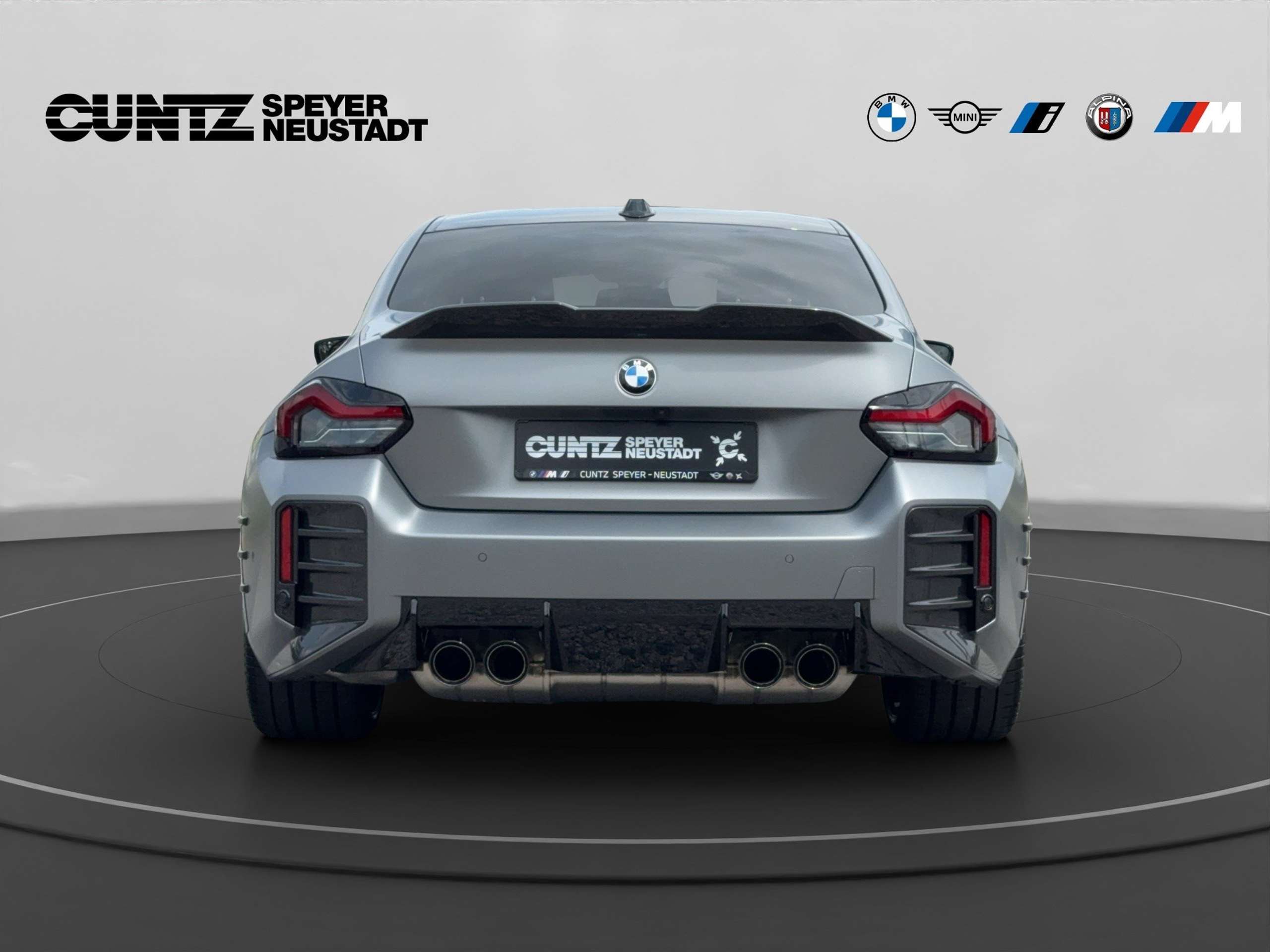 BMW - M2