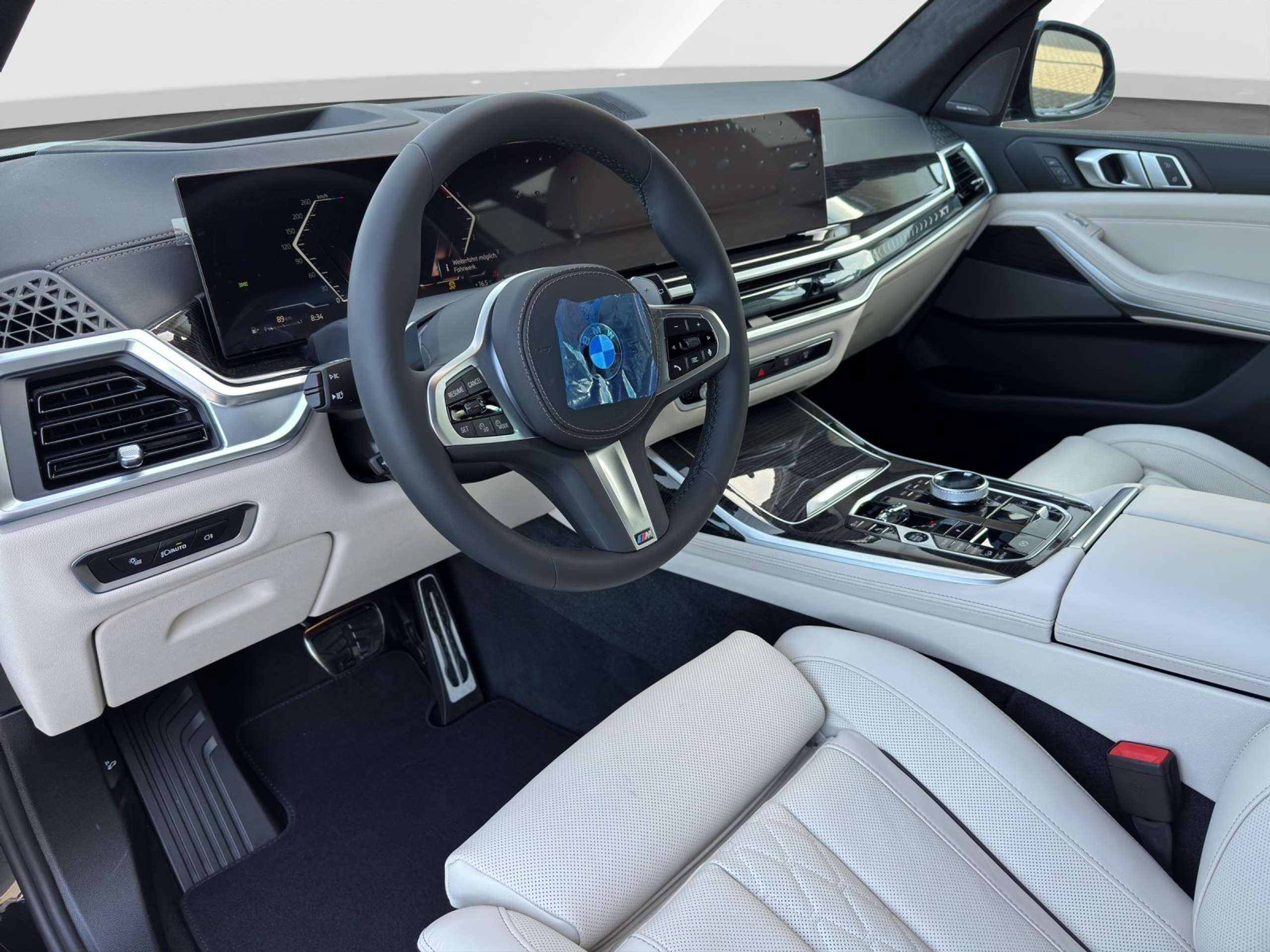 BMW - X7