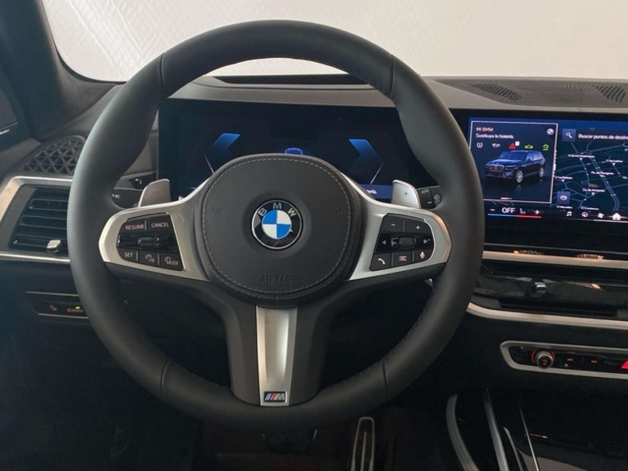 BMW - X7