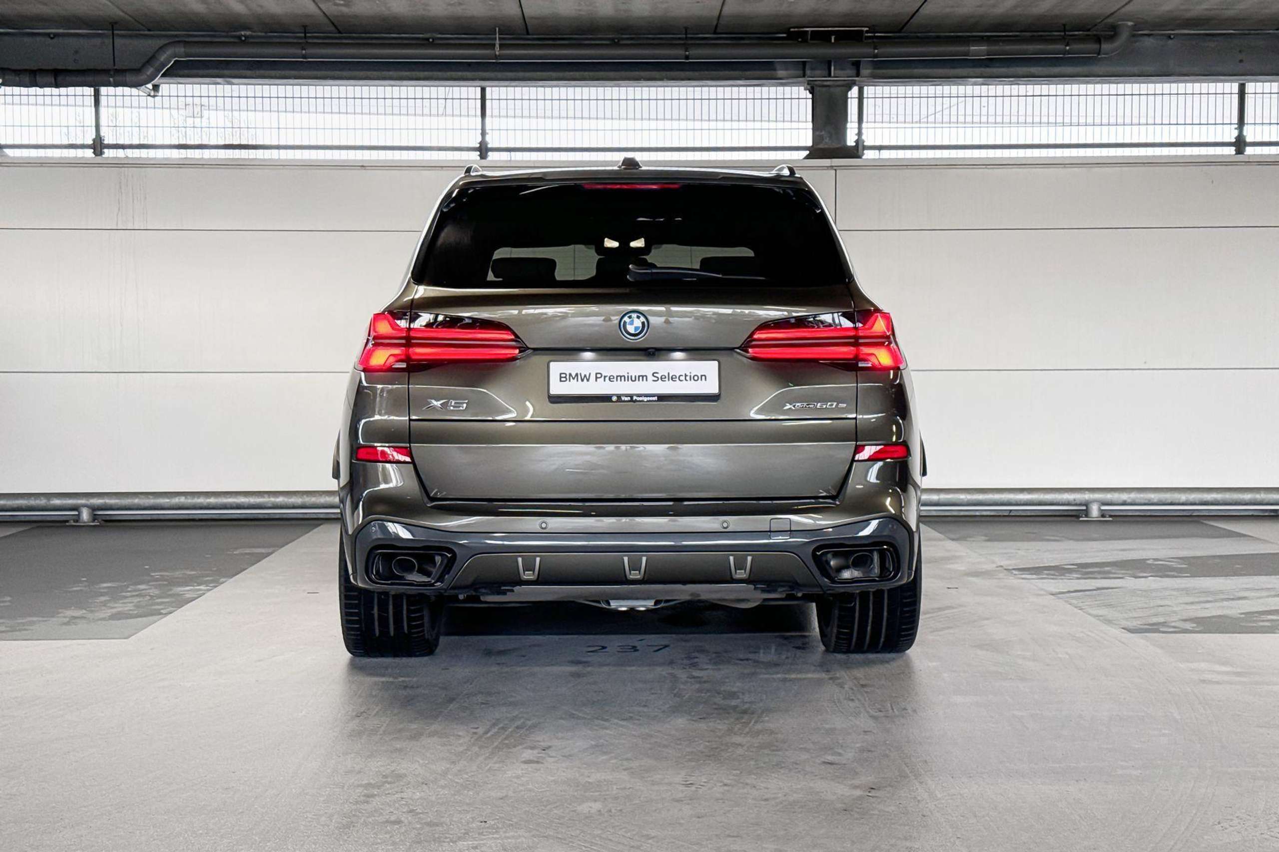 BMW - X5