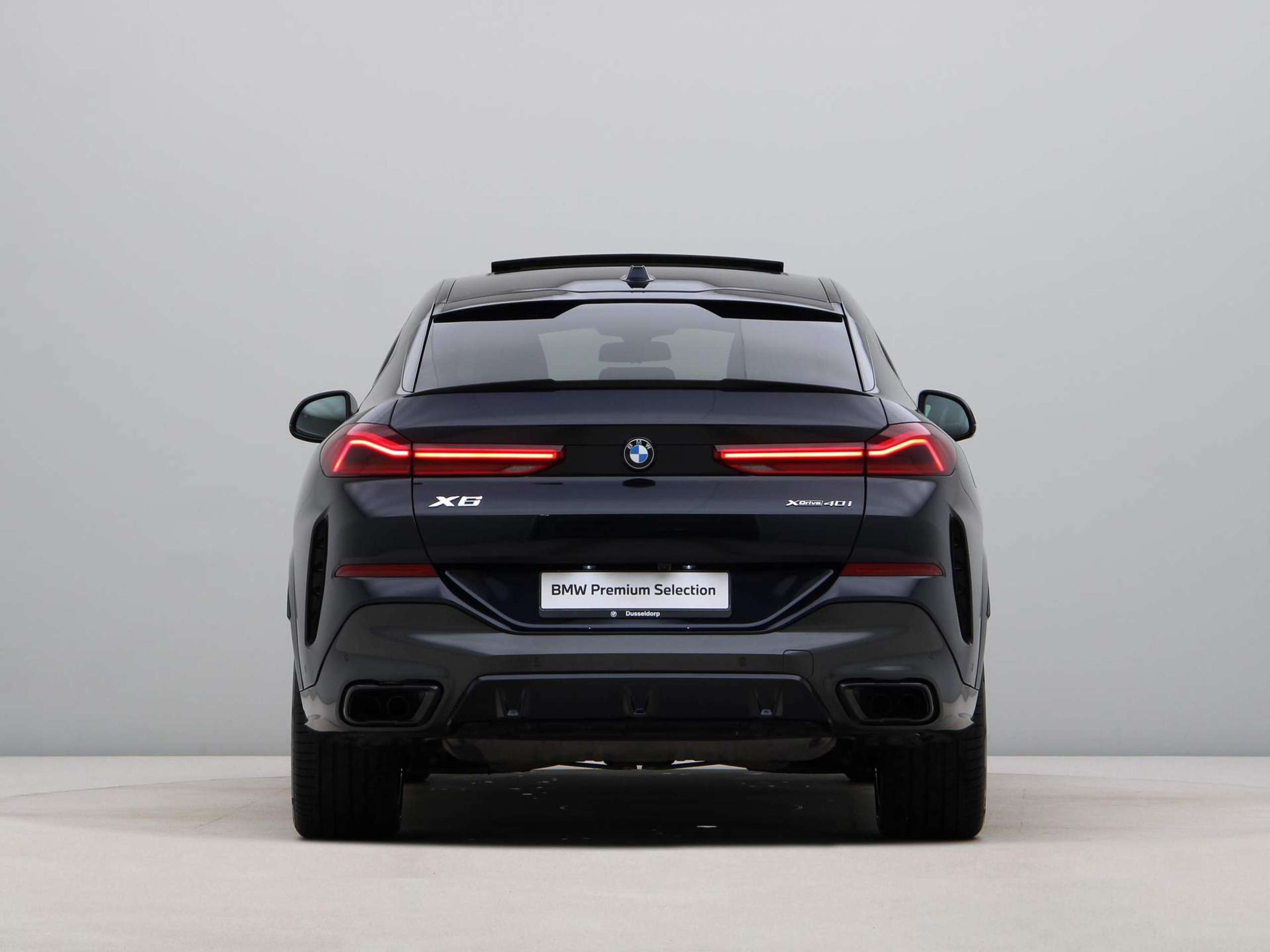 BMW - X6