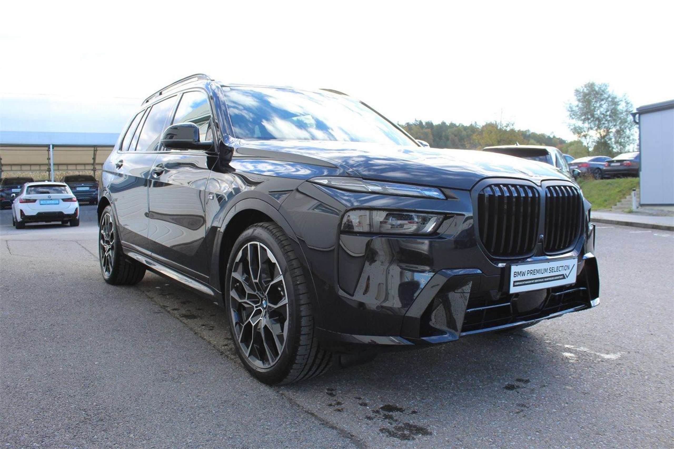 BMW - X7