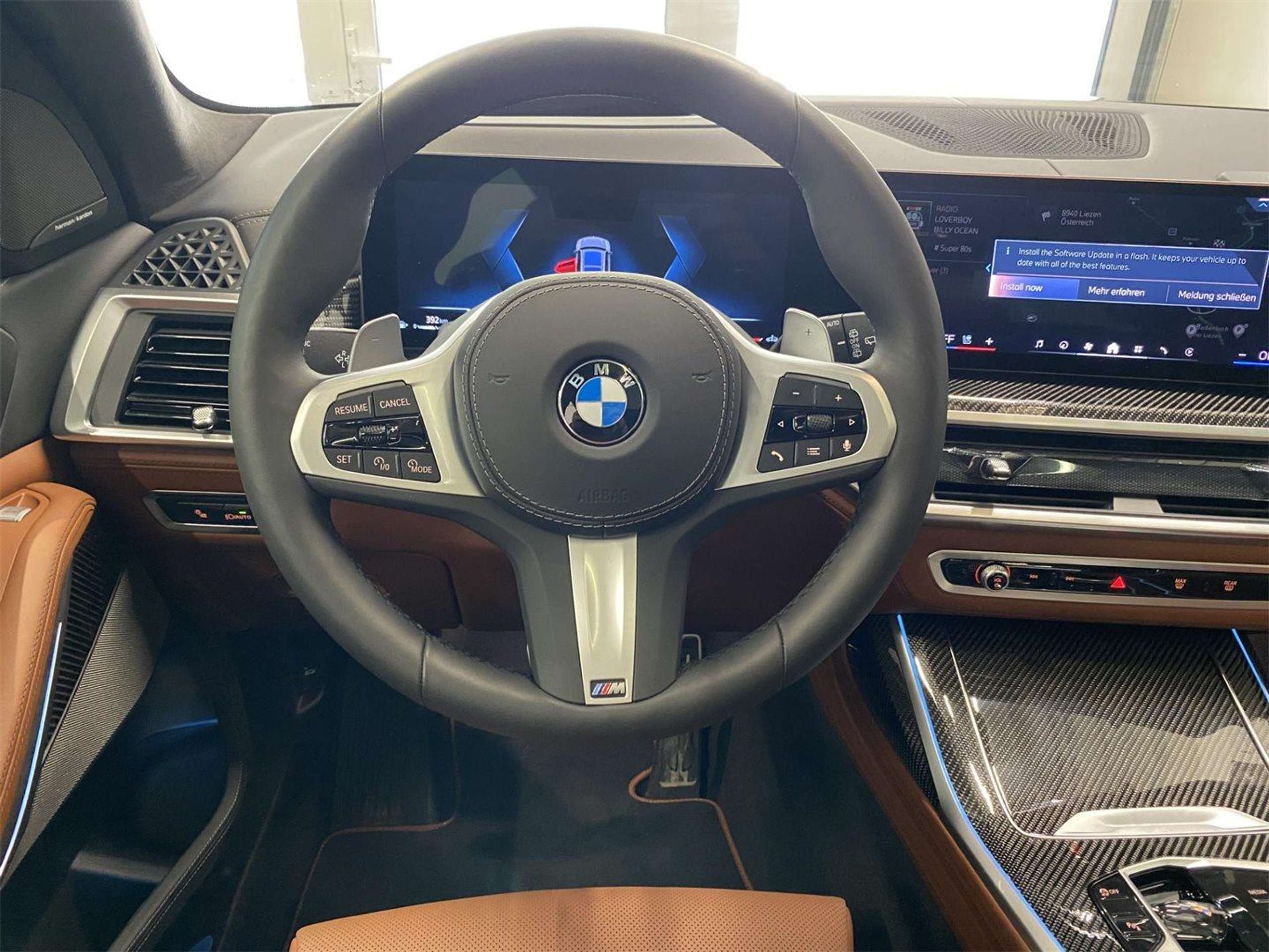 BMW - X7