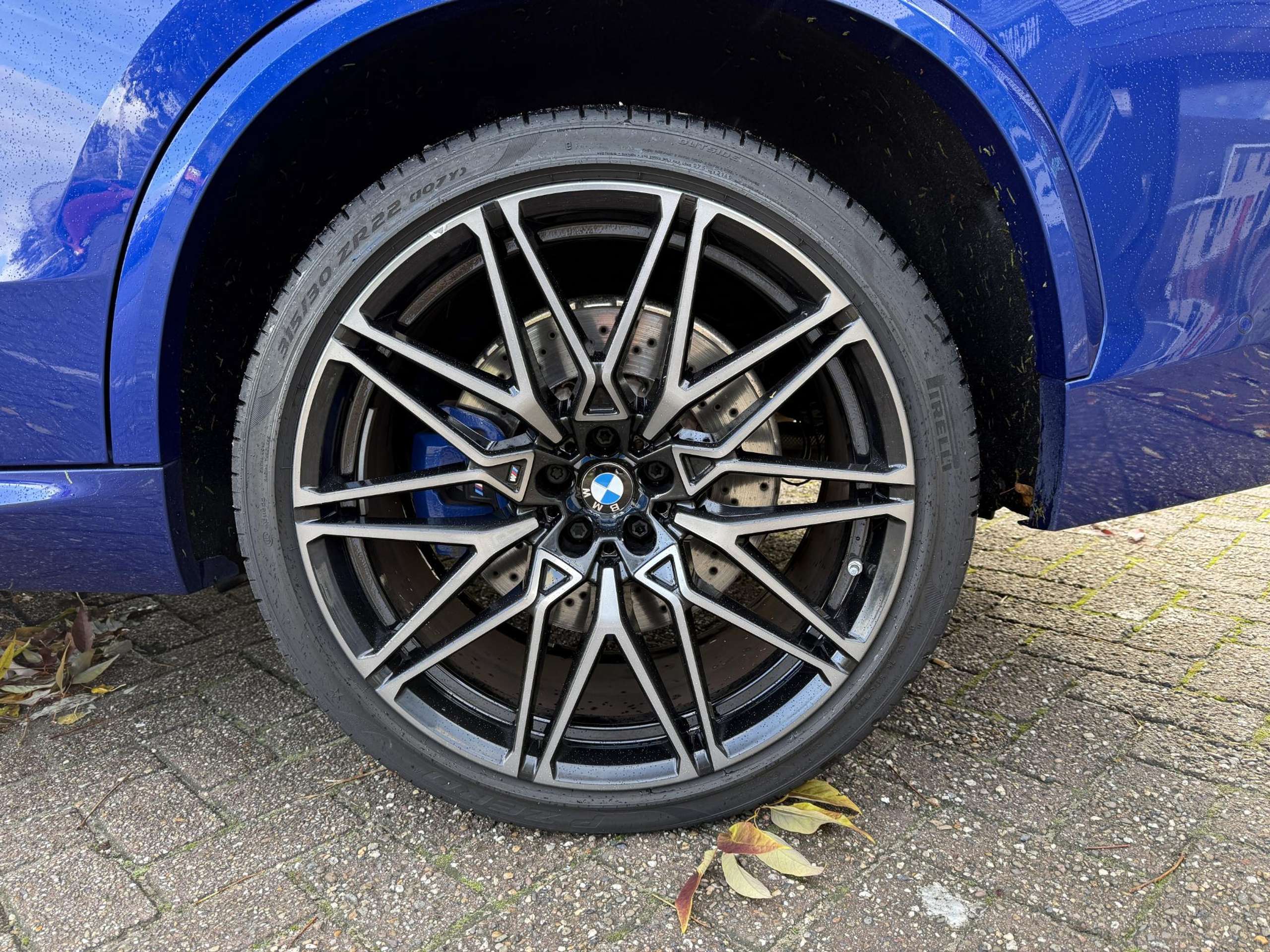 BMW - X5 M