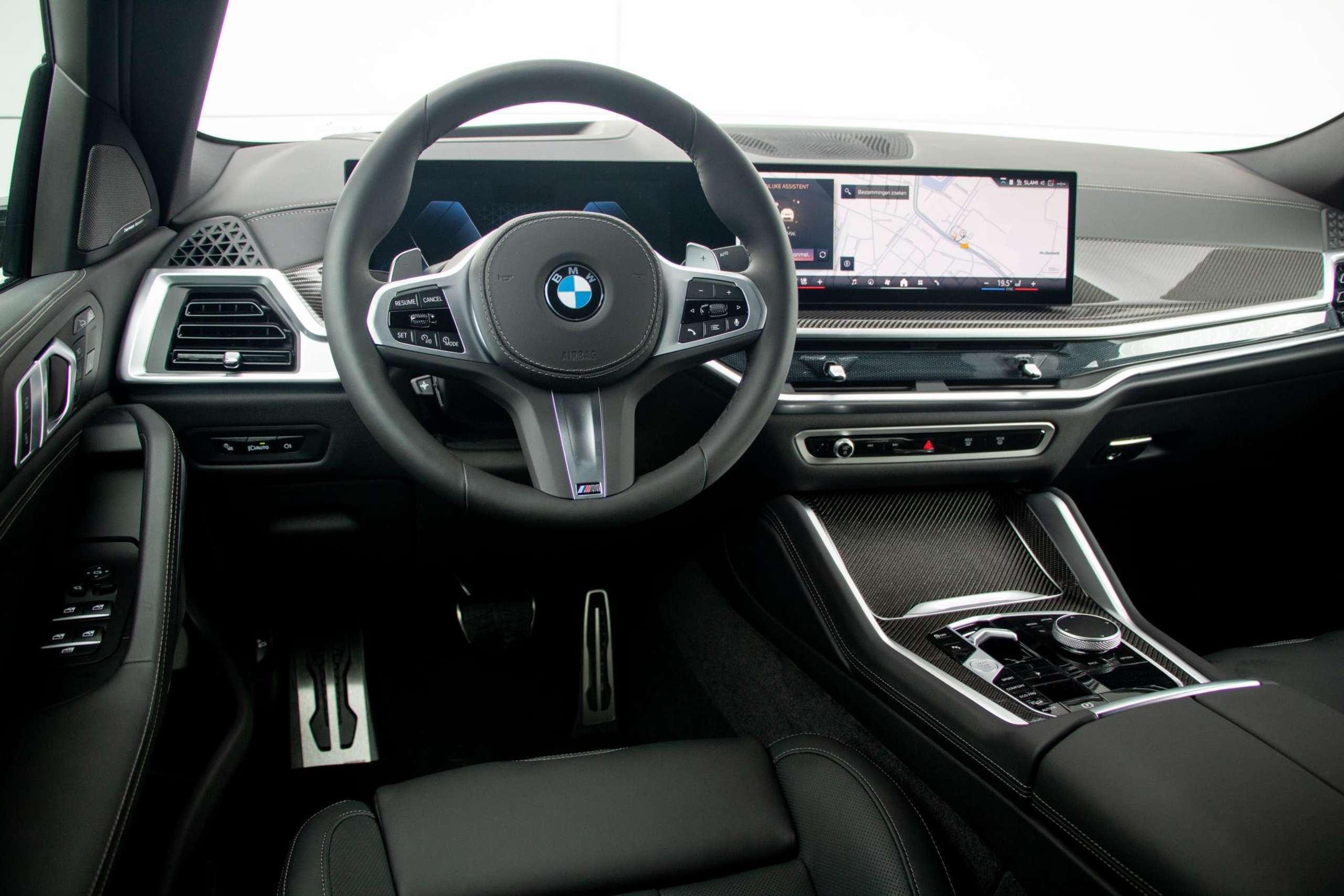 BMW - X6