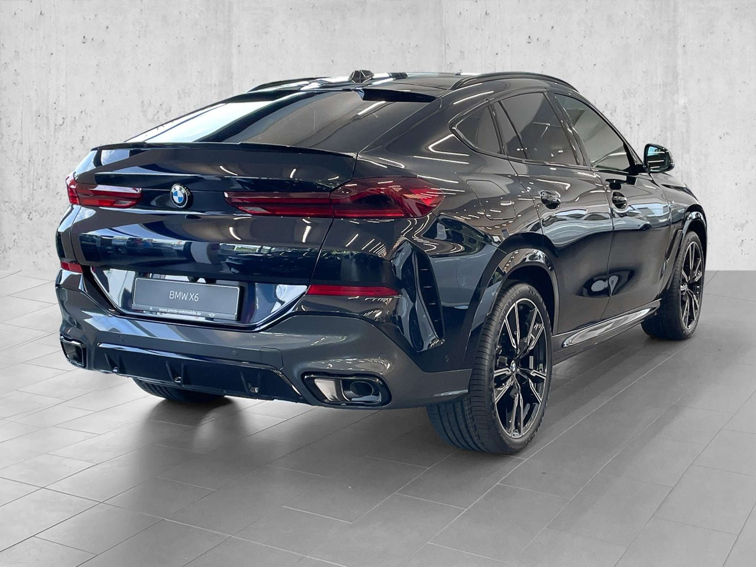 BMW - X6