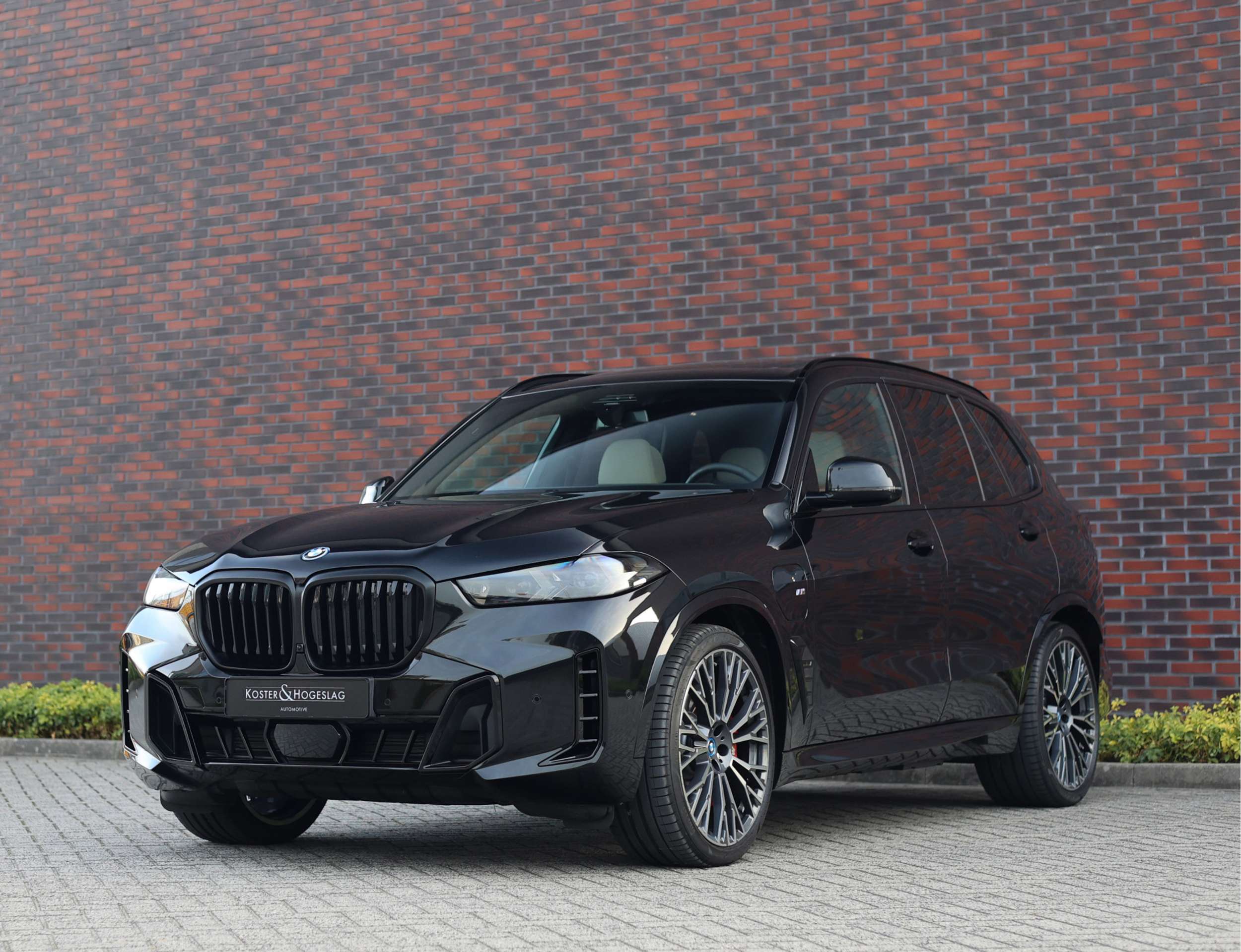 BMW - X5