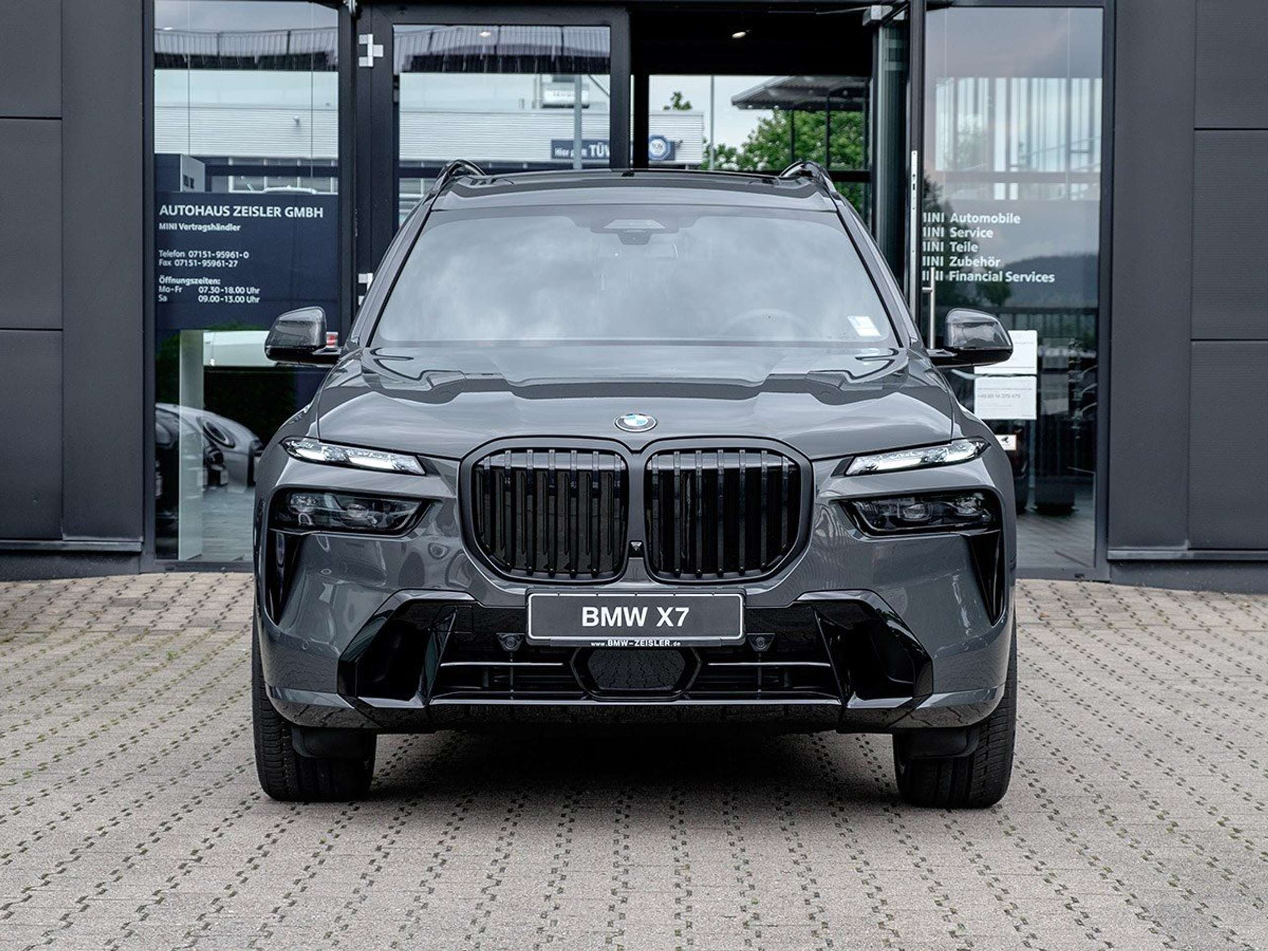 BMW - X7