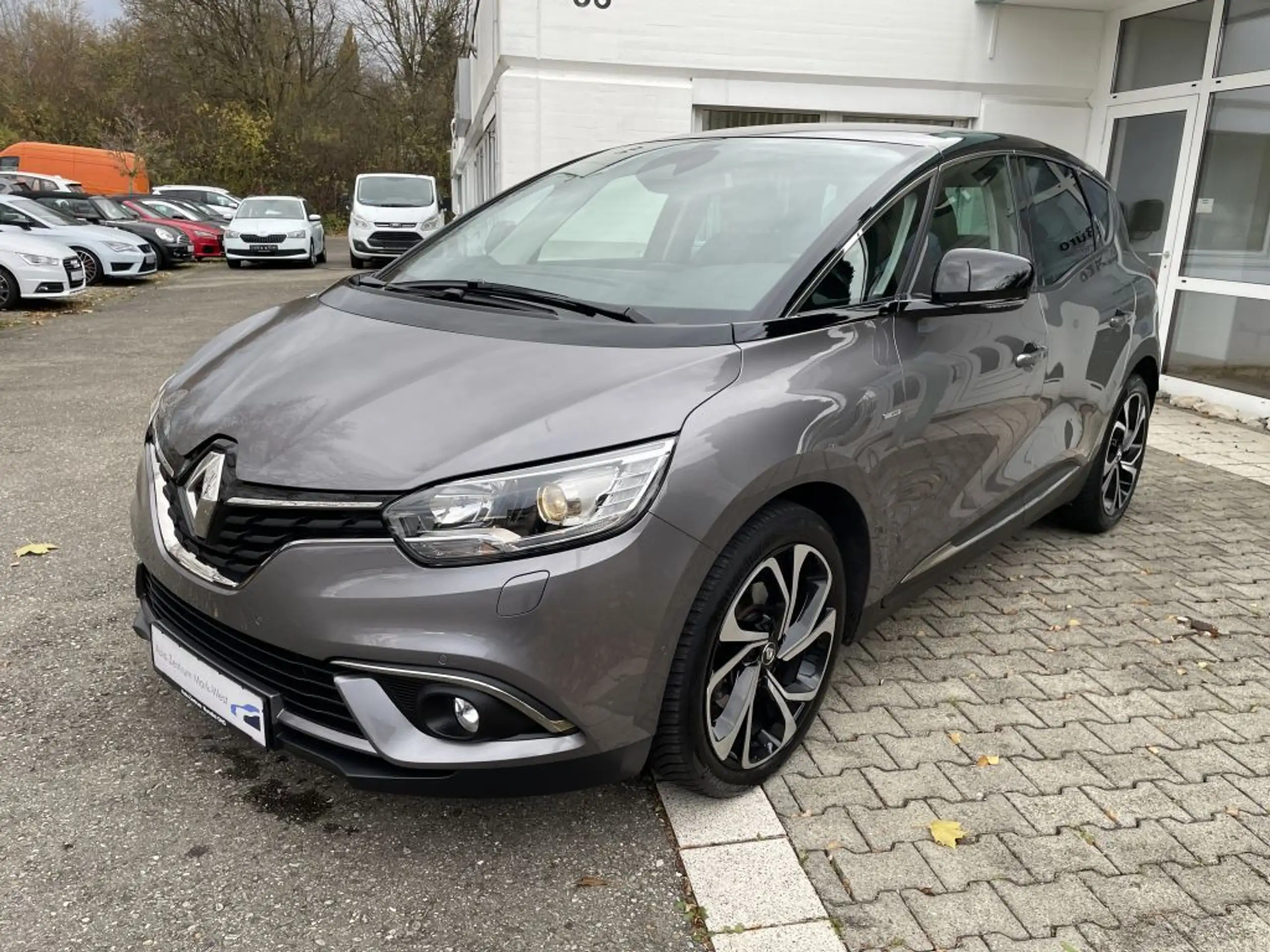 Renault - Scenic