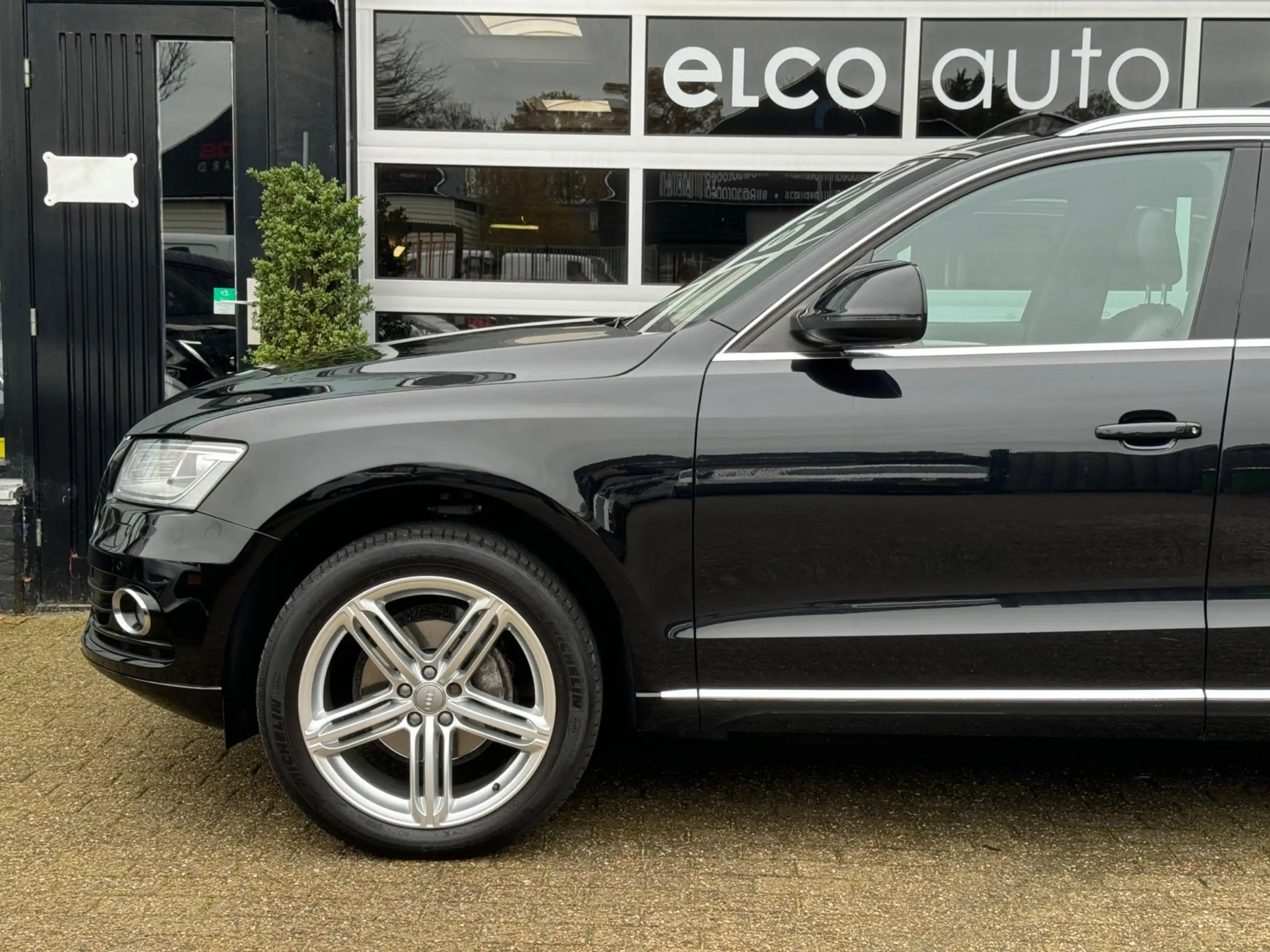 Audi - Q5