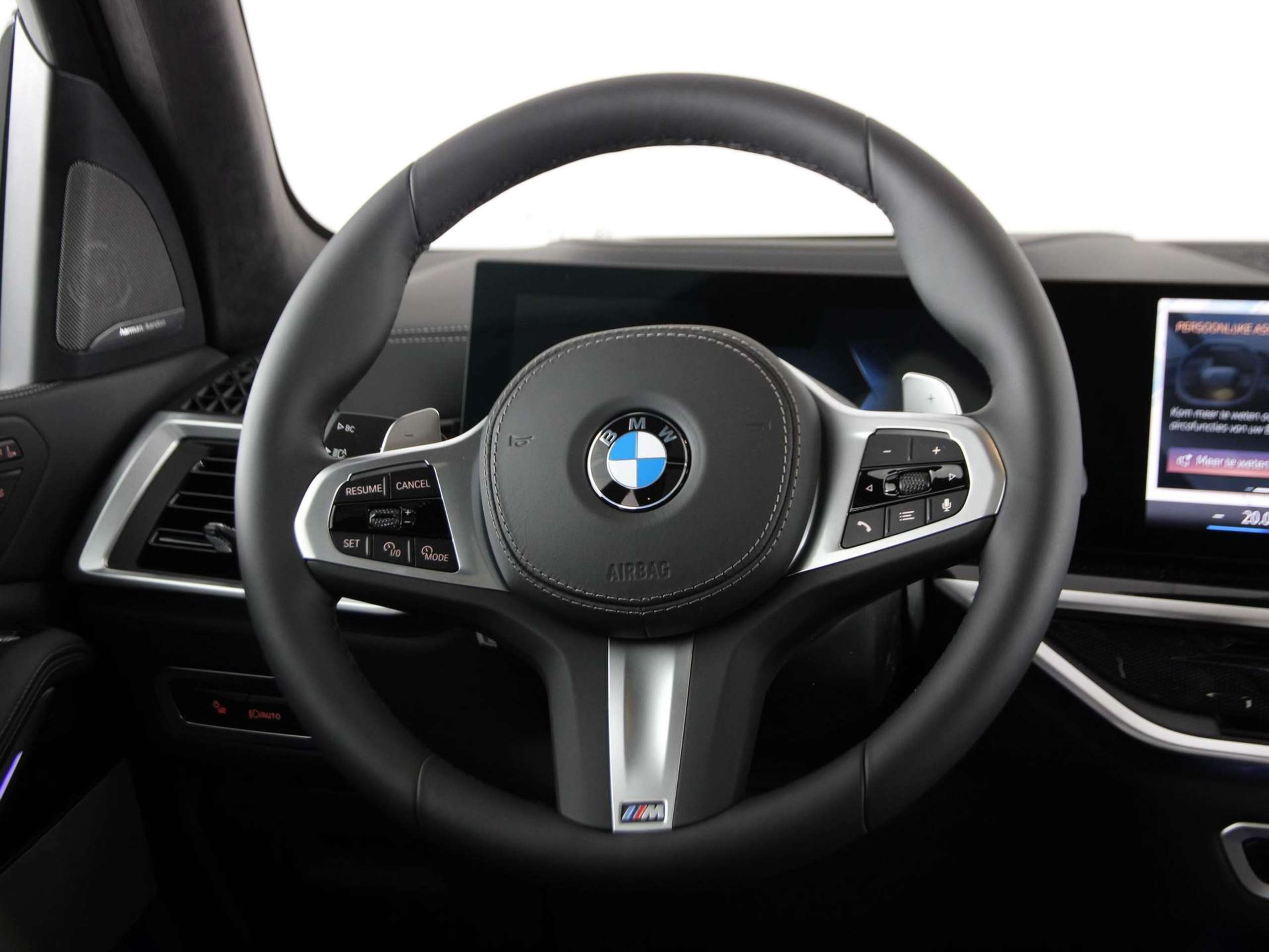 BMW - X7