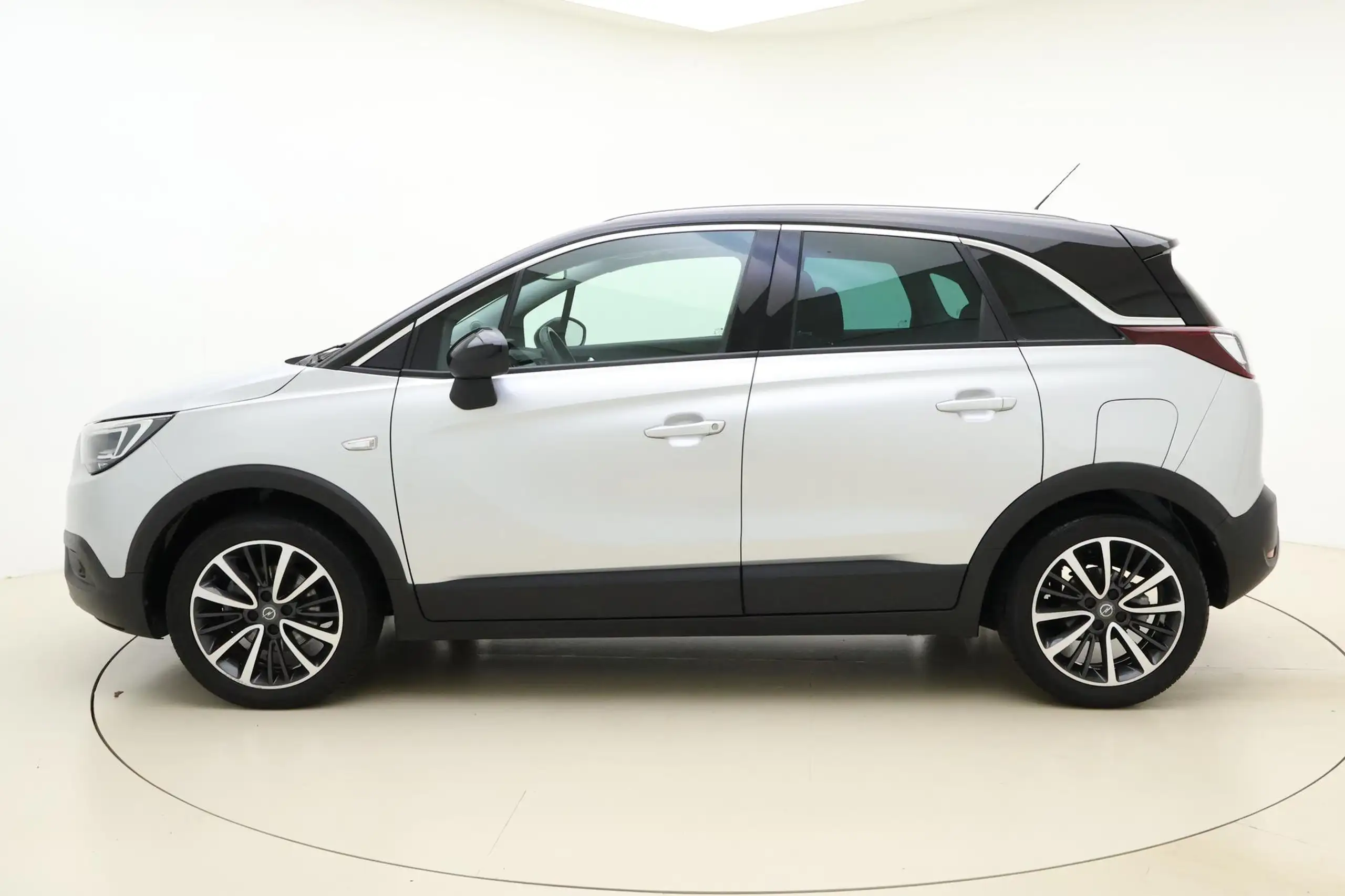 Opel - Crossland X