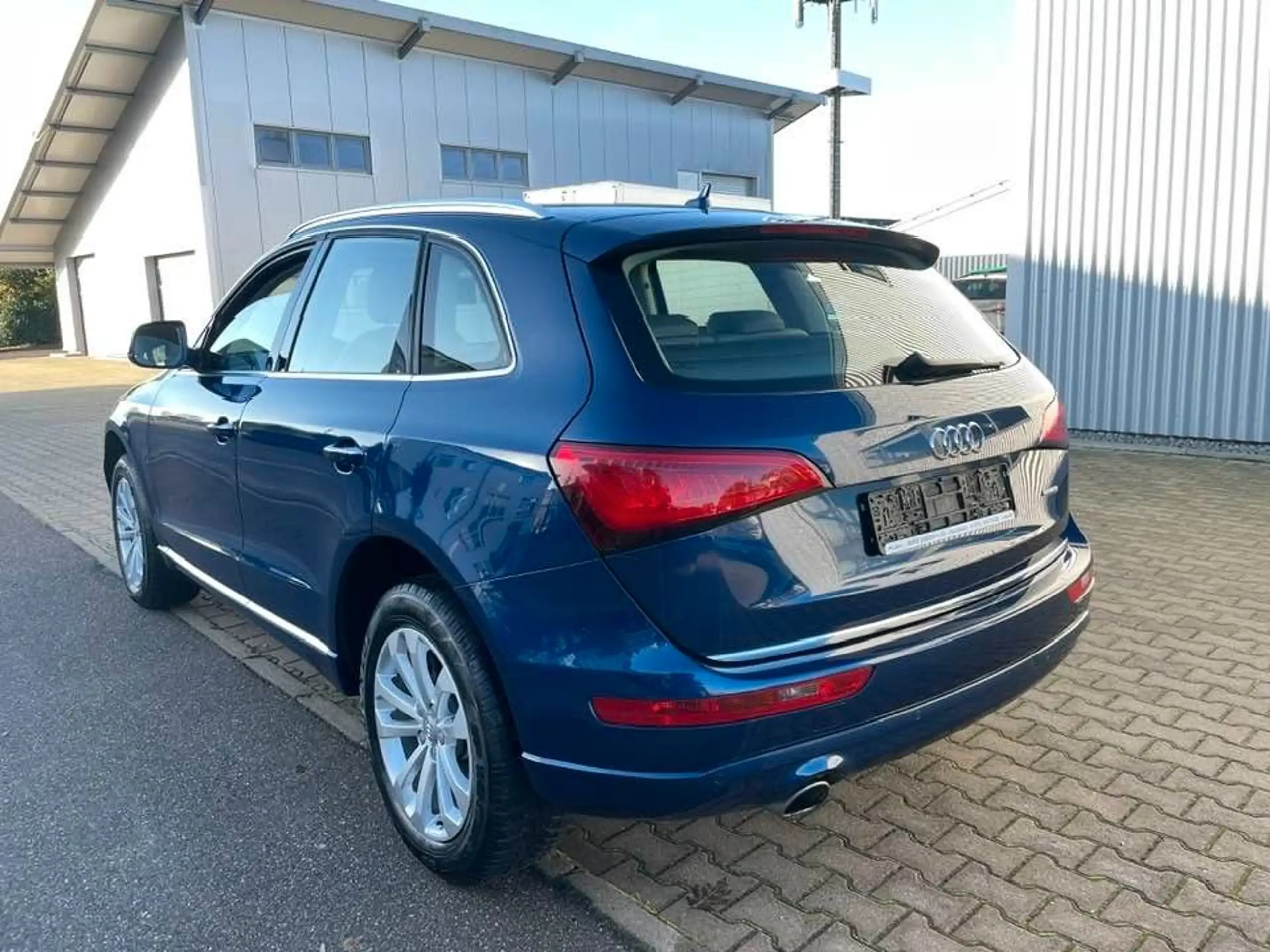 Audi - Q5