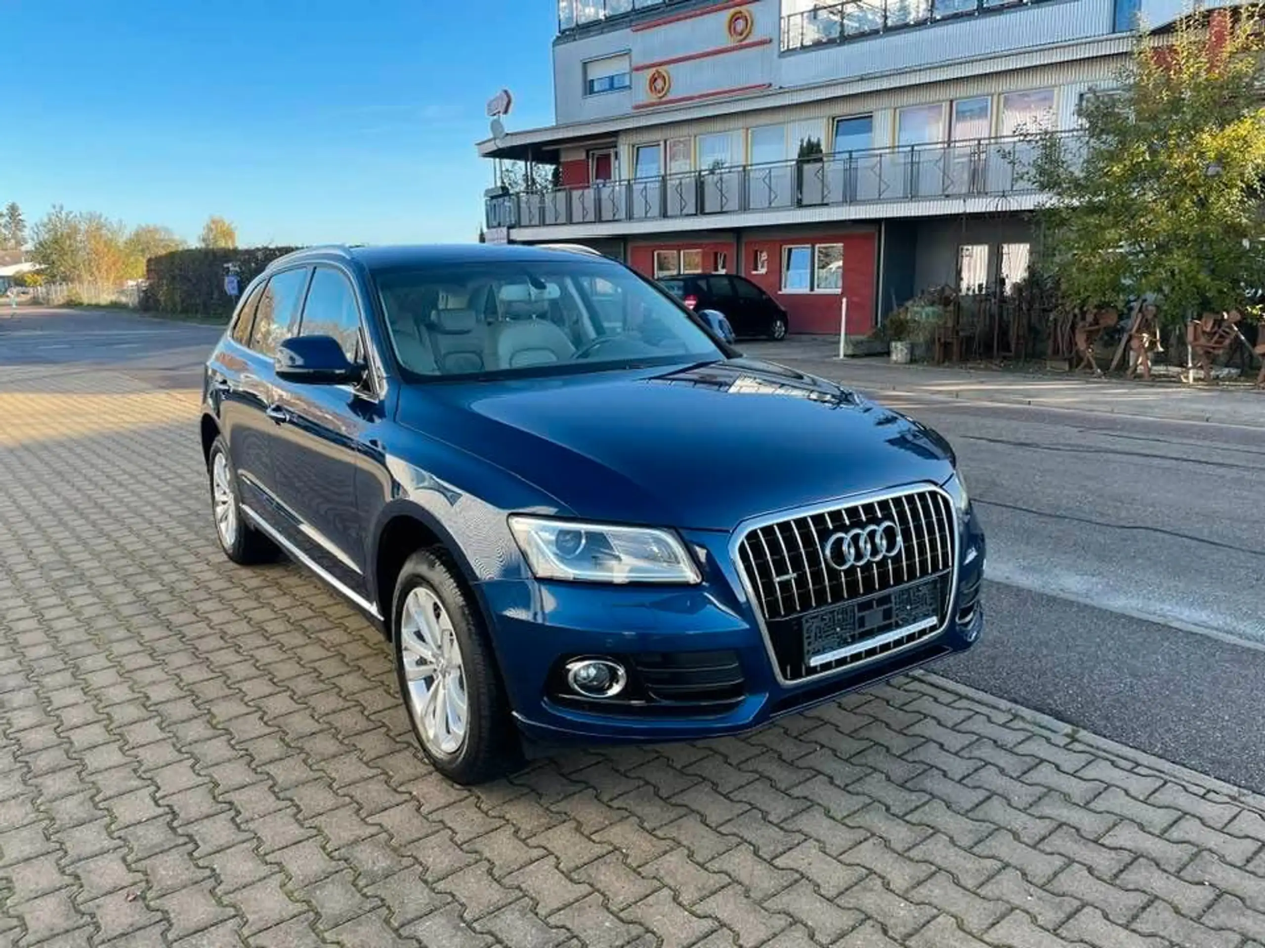 Audi - Q5