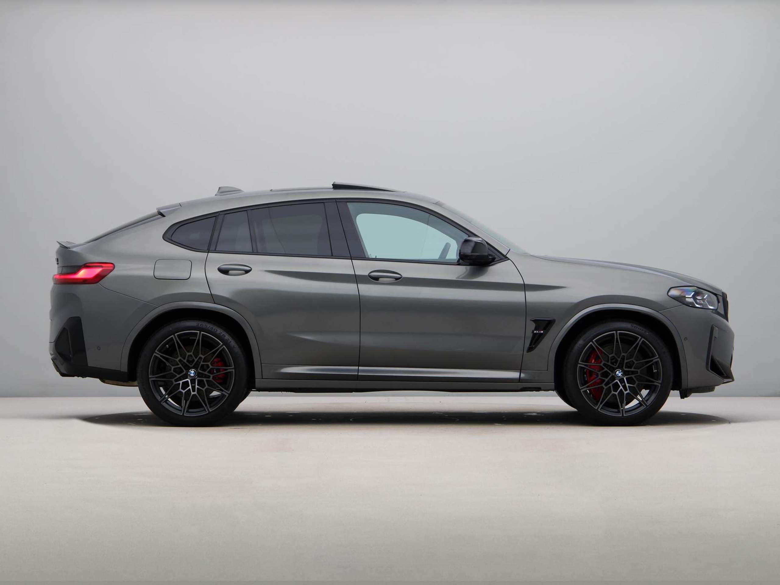 BMW - X4 M