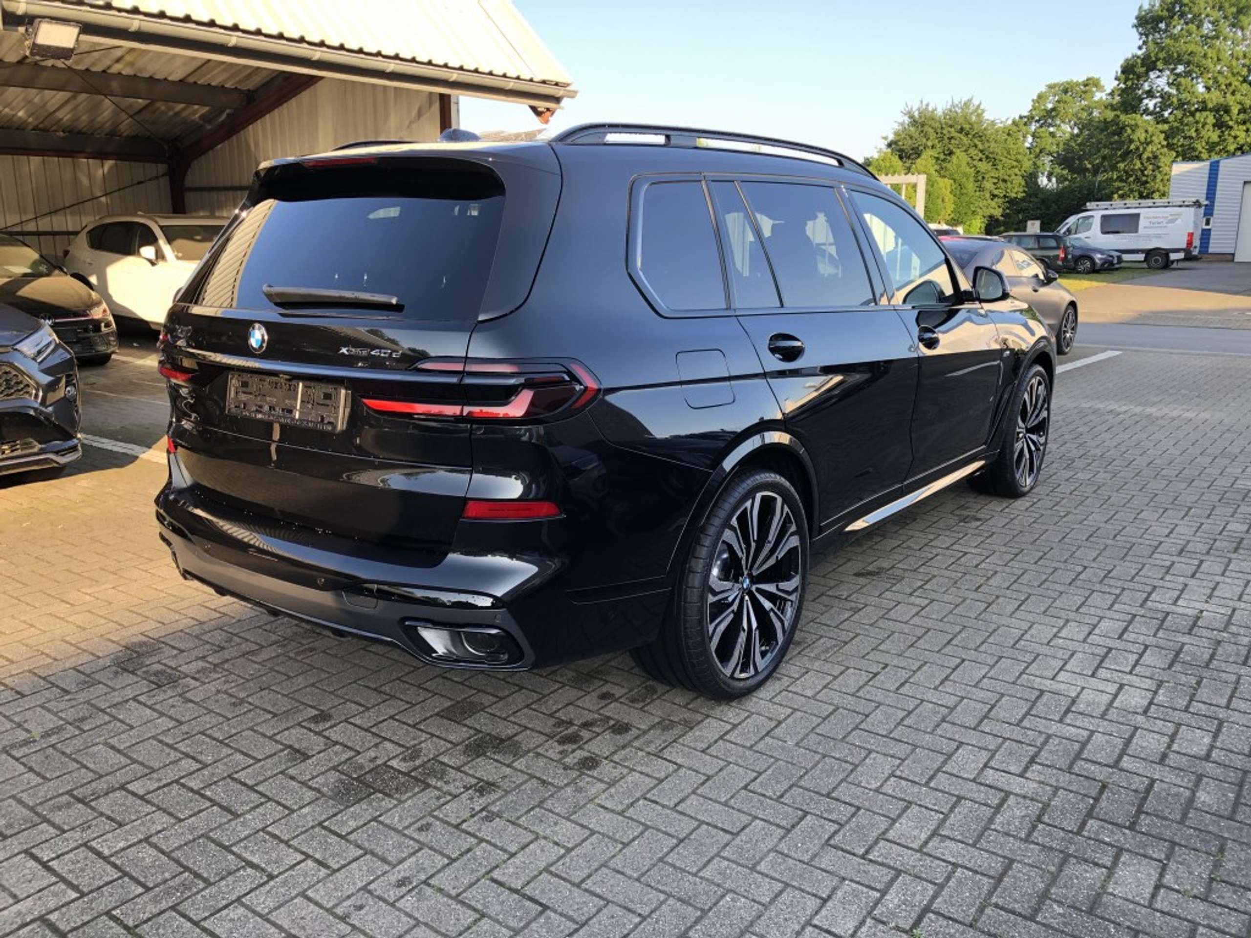 BMW - X7