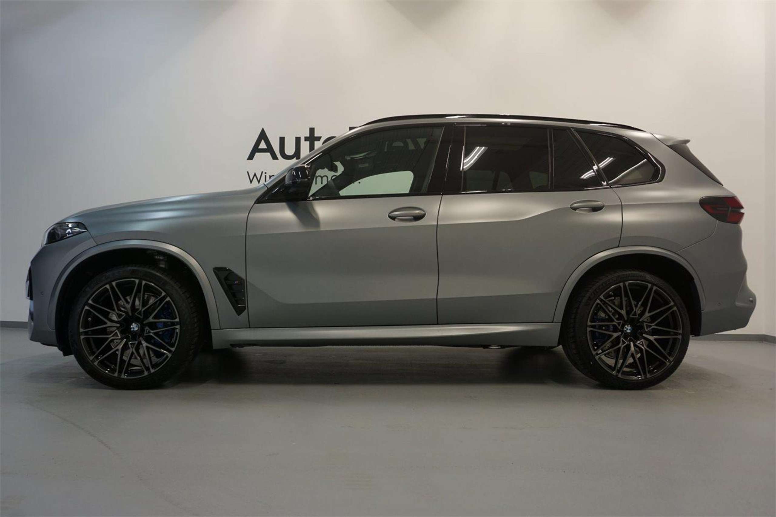 BMW - X5 M