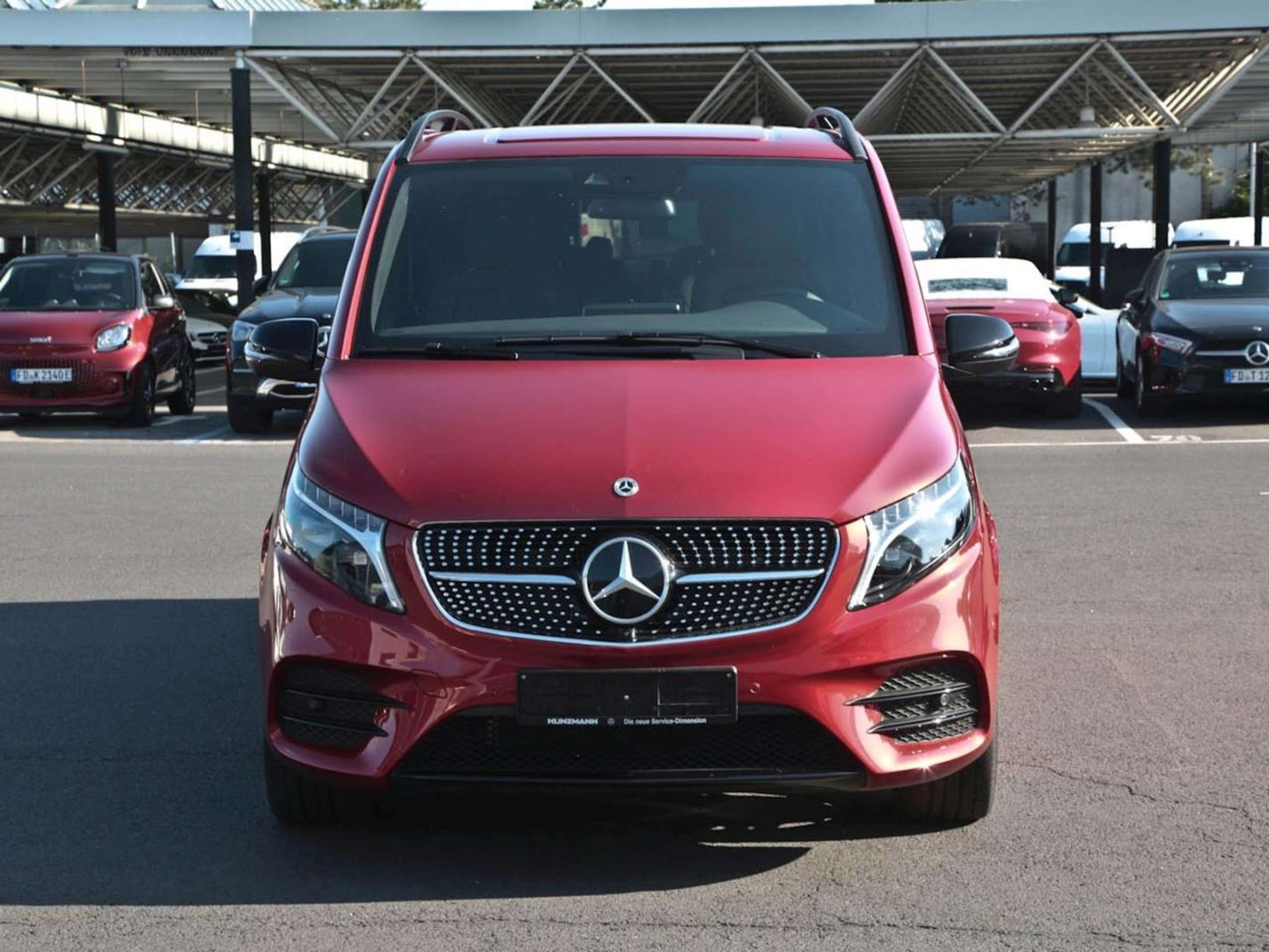 Mercedes-Benz - V 300