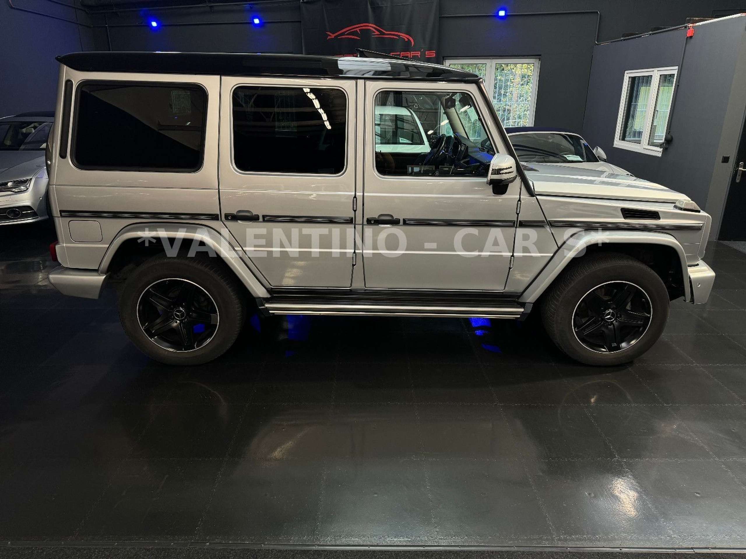 Mercedes-Benz - G 350