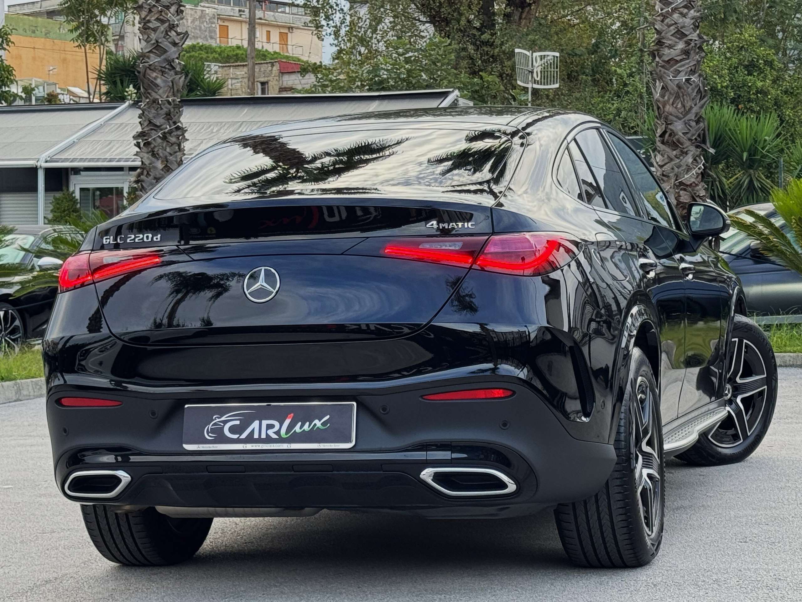 Mercedes-Benz - GLC 220