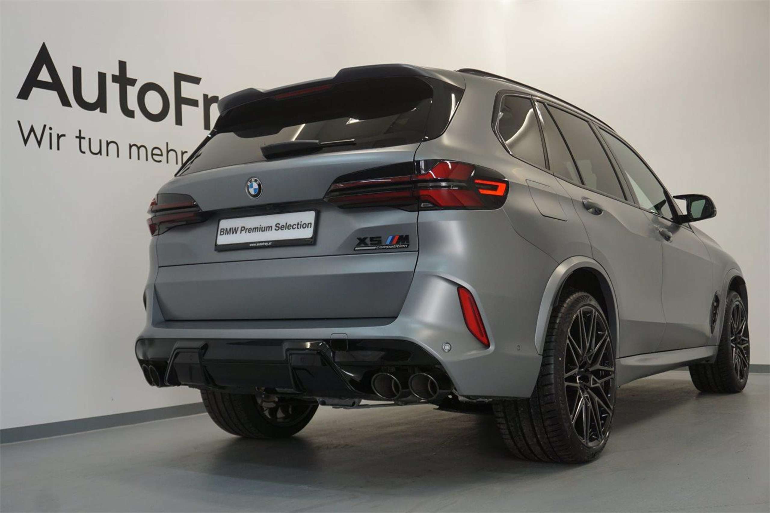 BMW - X5 M