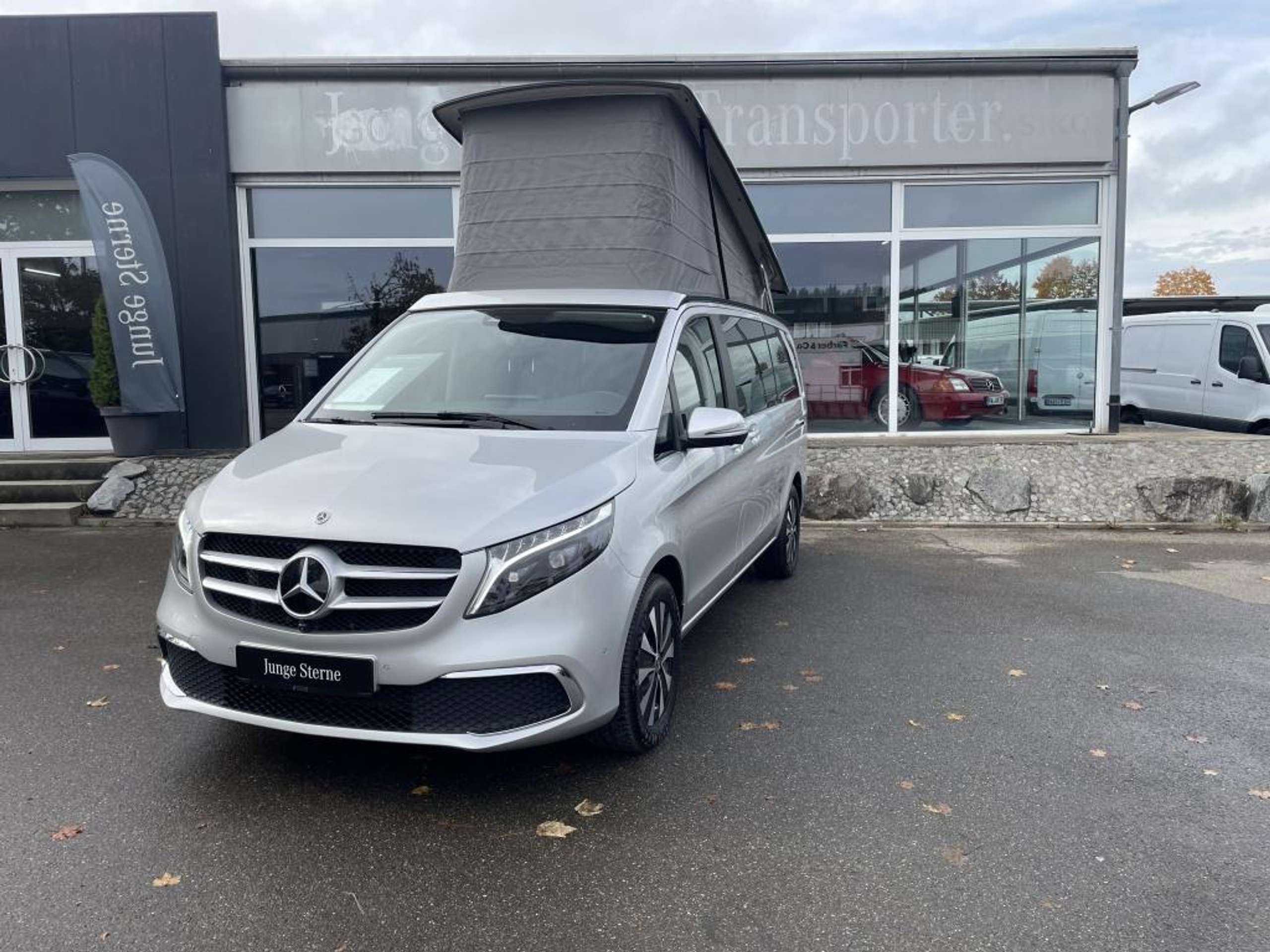 Mercedes-Benz - V 300