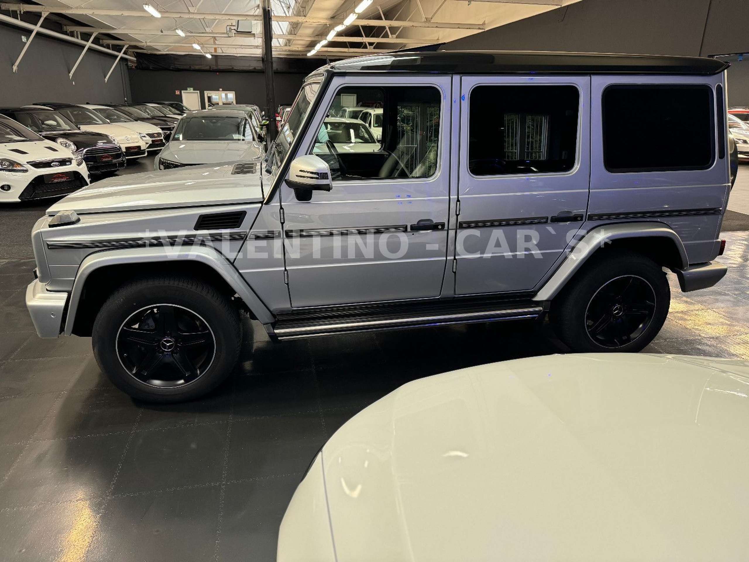 Mercedes-Benz - G 350