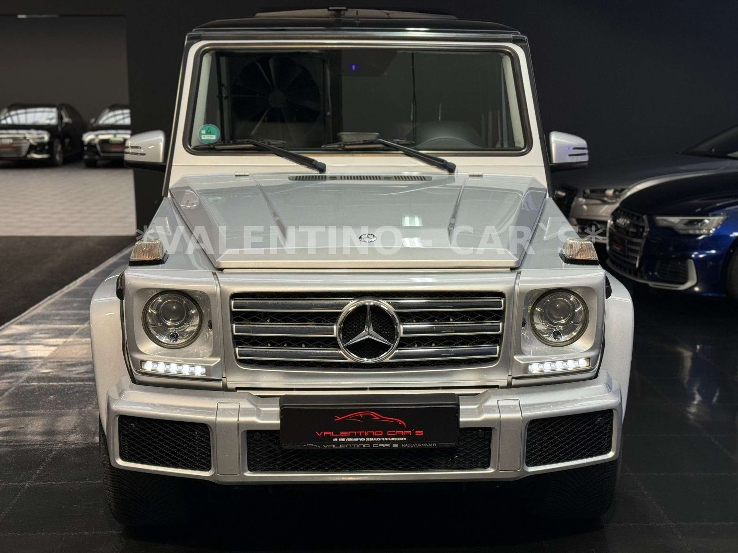 Mercedes-Benz - G 350