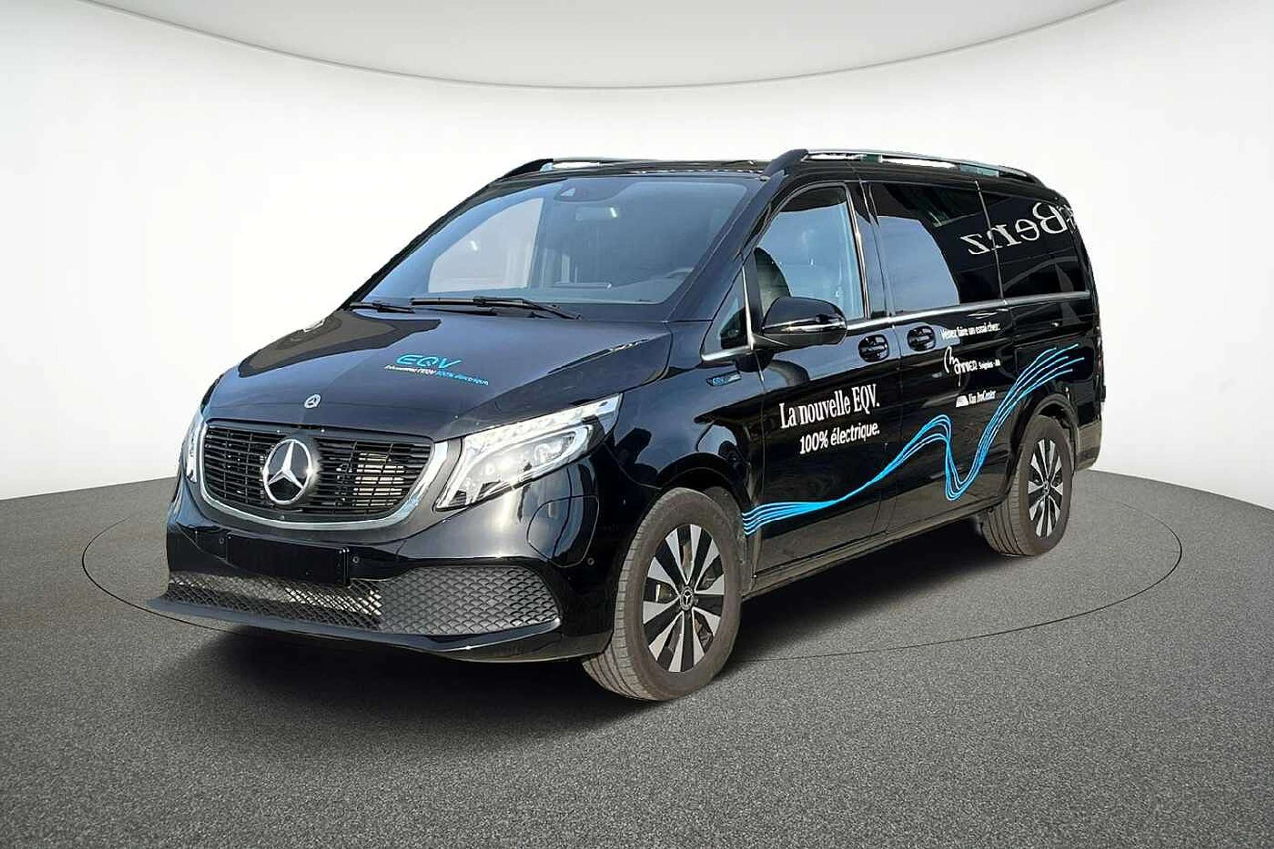 Mercedes-Benz EQV 300 2024