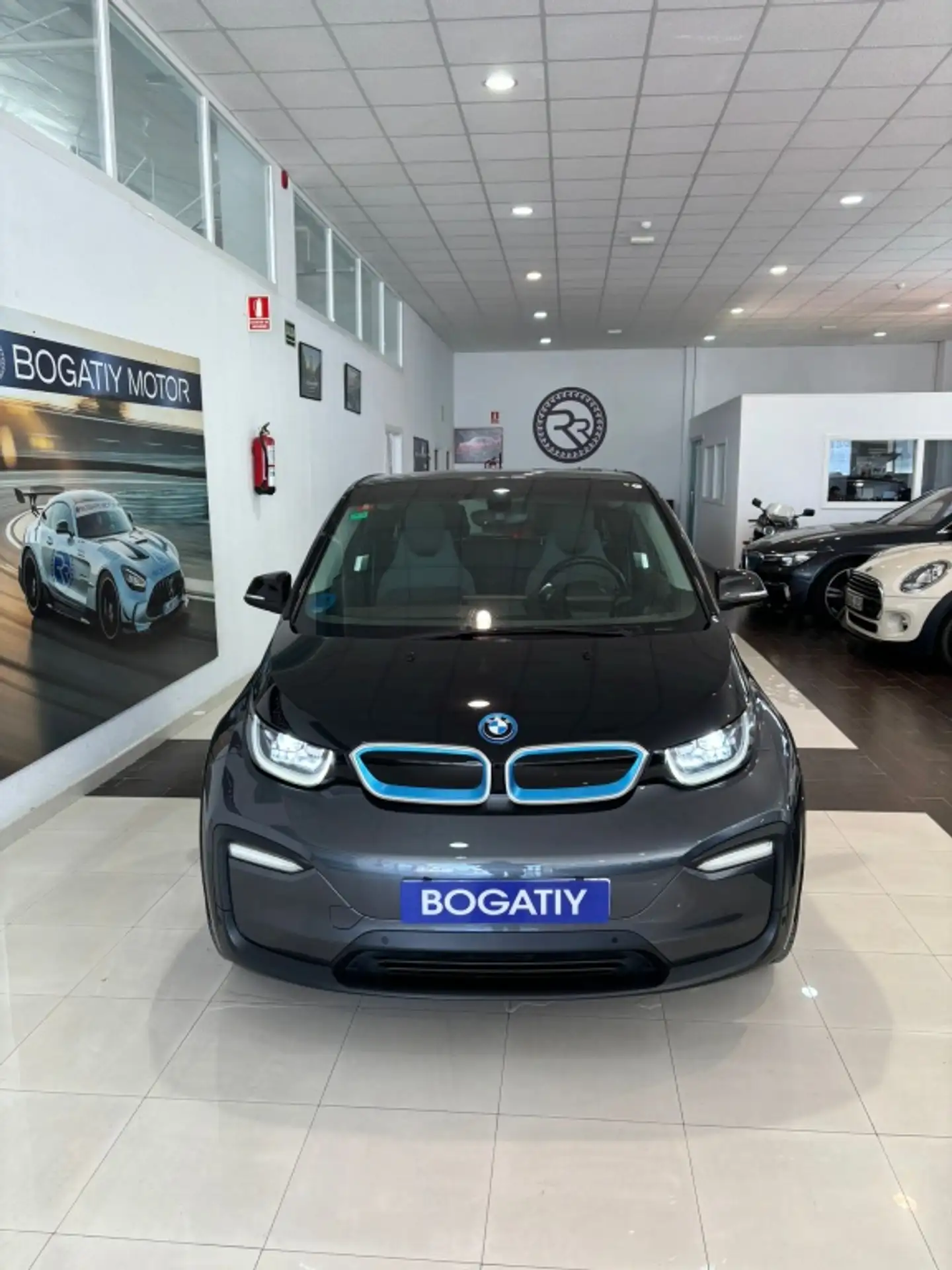 BMW - i3