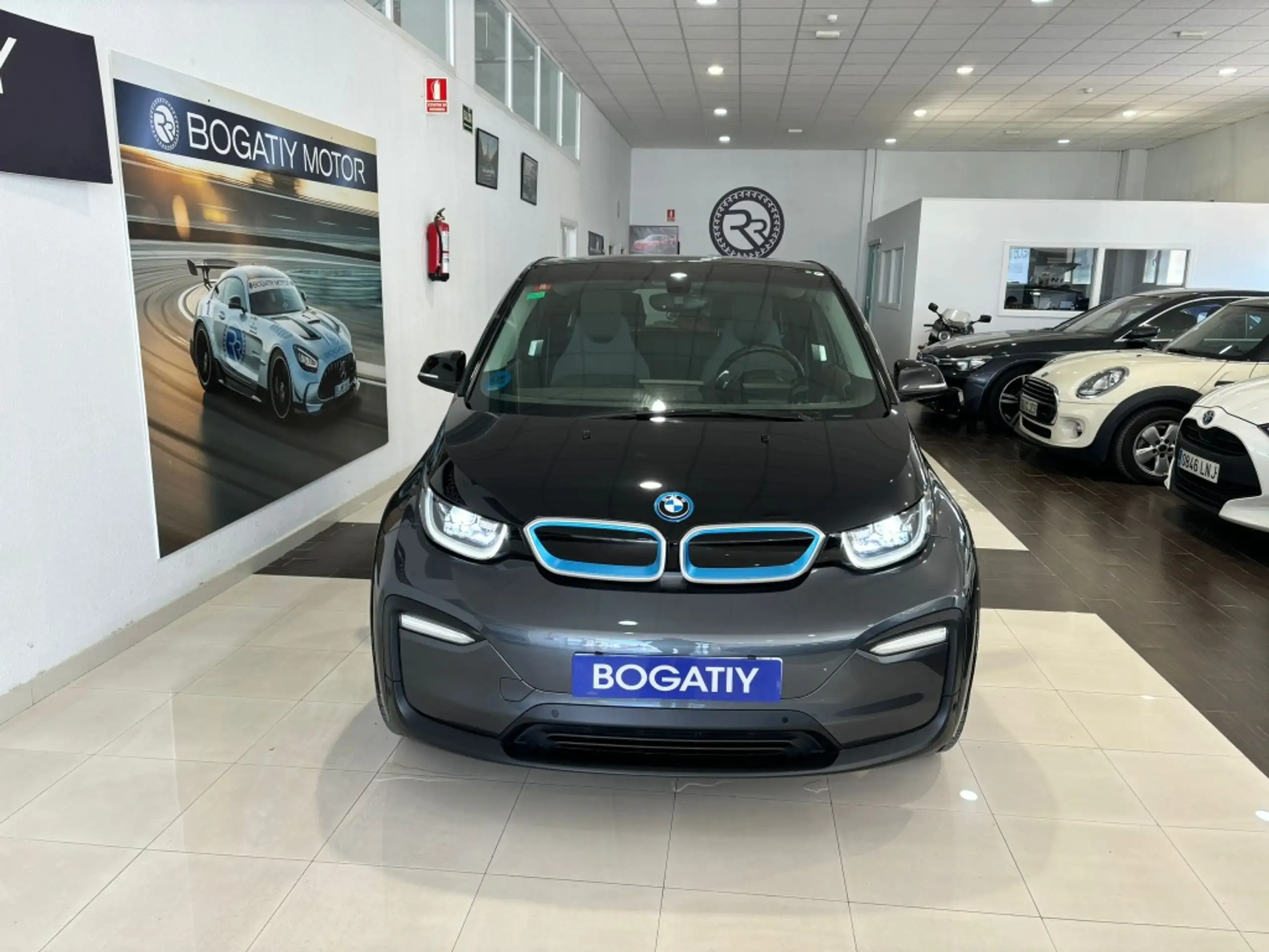 BMW - i3