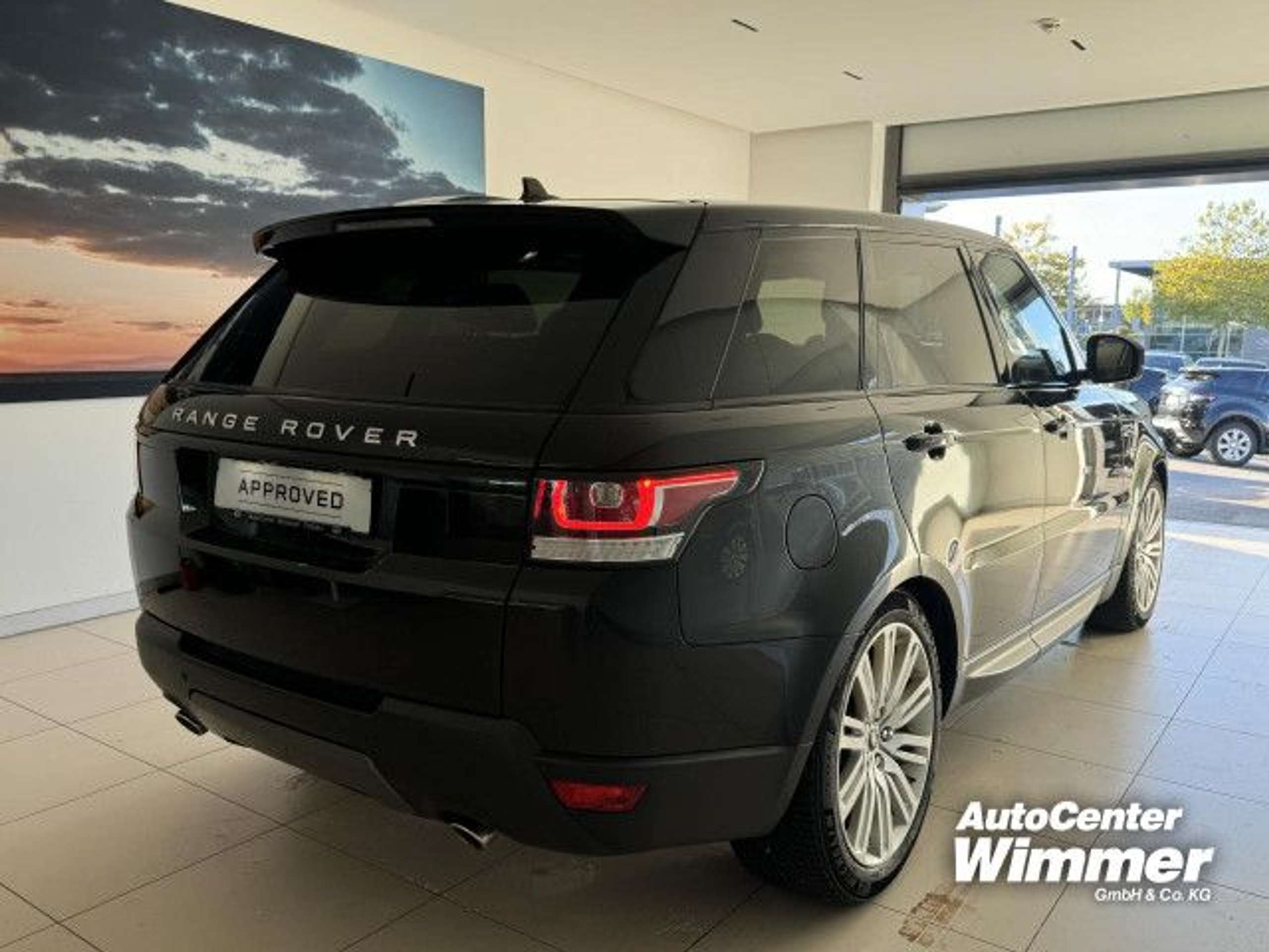 Land Rover - Range Rover Sport